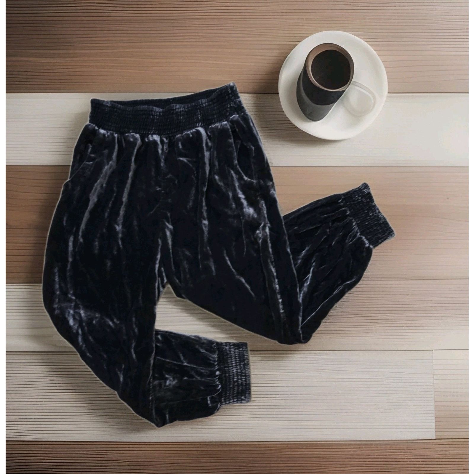 Anthropologie Anthropologie Gloria Blue Crushed velvet smocked joggers Mp Size 27" / US 4 / IT 40 - 6 Thumbnail