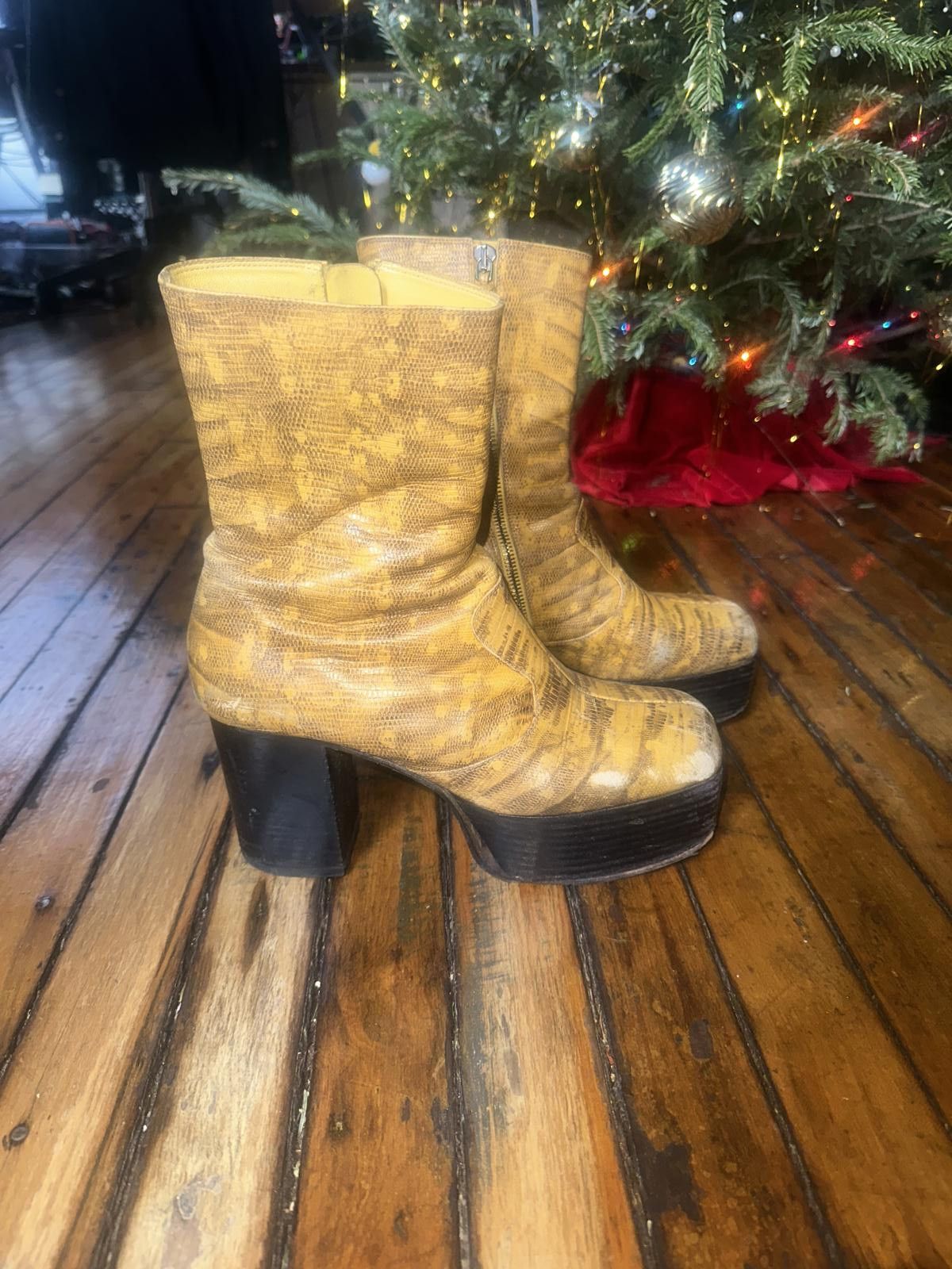 Miu Miu MIU MIU yellow leather FAUX LIZARD Platform Boots Size US 9 / IT 39 - 1 Thumbnail