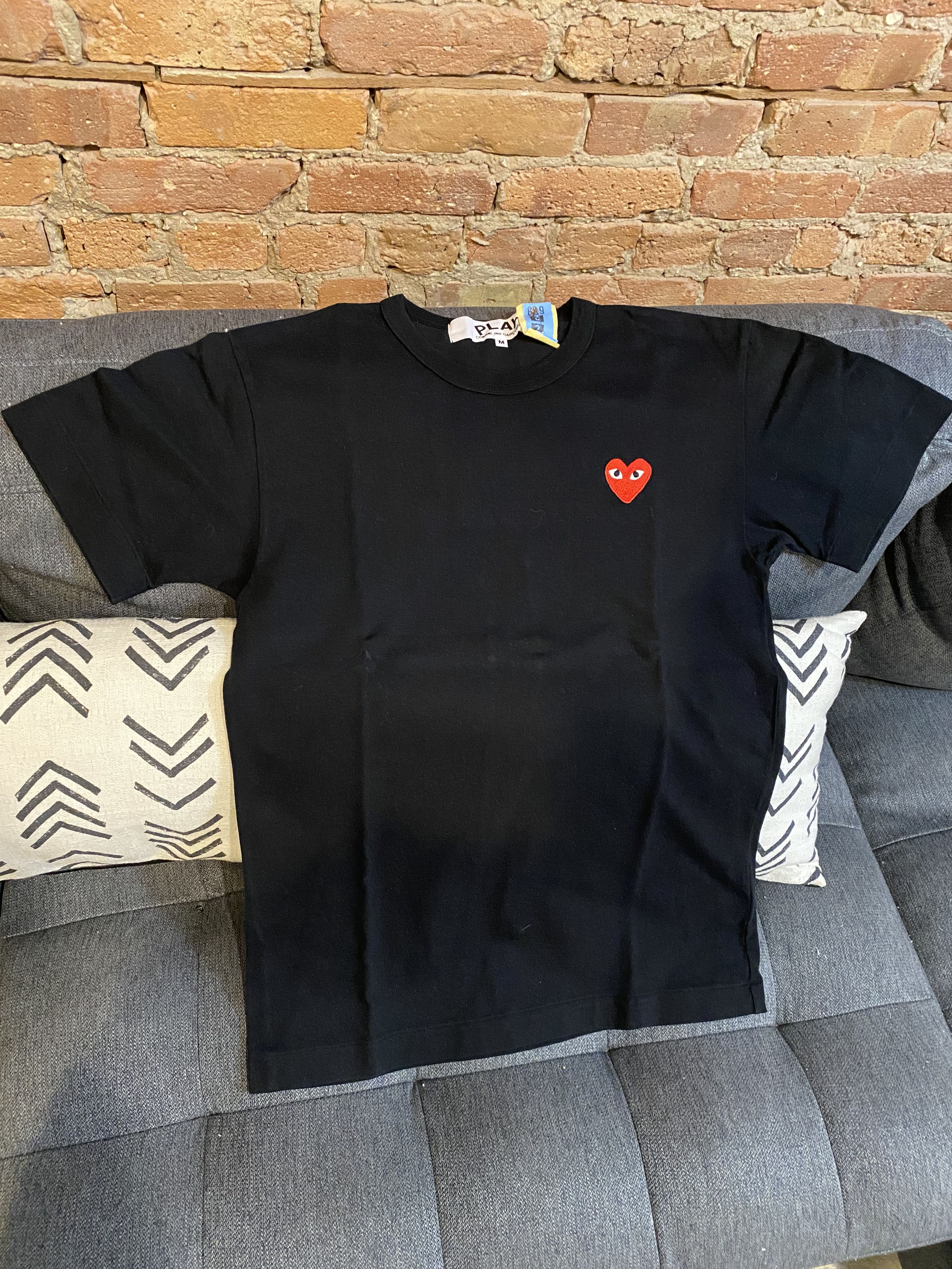 Comme des Garcons PLAY Comme des Garçons Play Logo Patch Crewneck T-Shirt Size US M / EU 48-50 / 2 - 1 Thumbnail