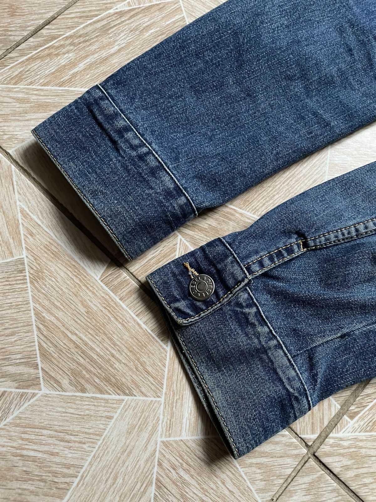 Diesel × Vintage Vintage Archive Diesel Women’s Denim Jacket Logo XL Blue Size XL / US 12-14 / IT 48-50 - 7 Thumbnail