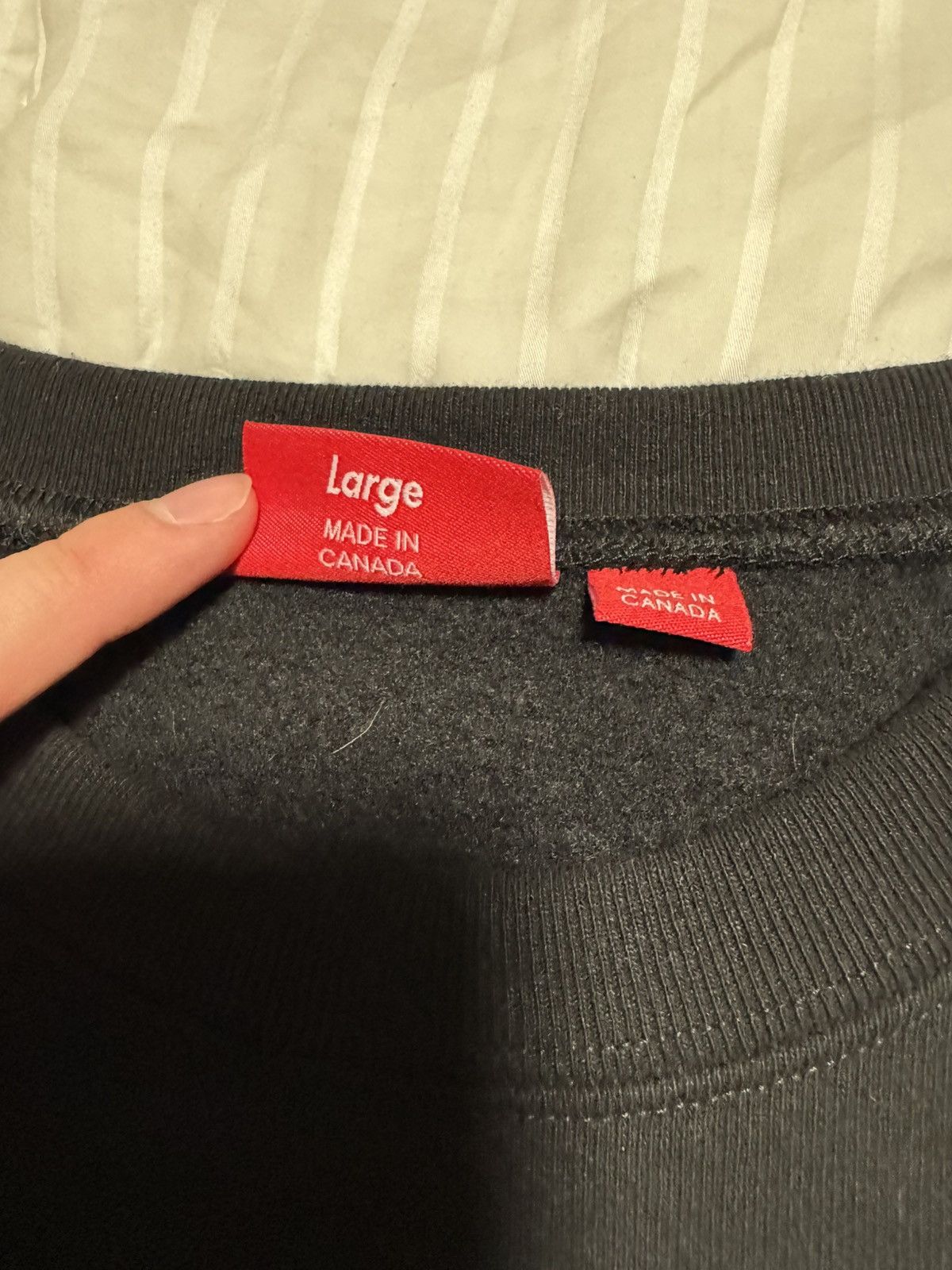 Supreme Supreme crewneck Size US L / EU 52-54 / 3 - 5 Thumbnail