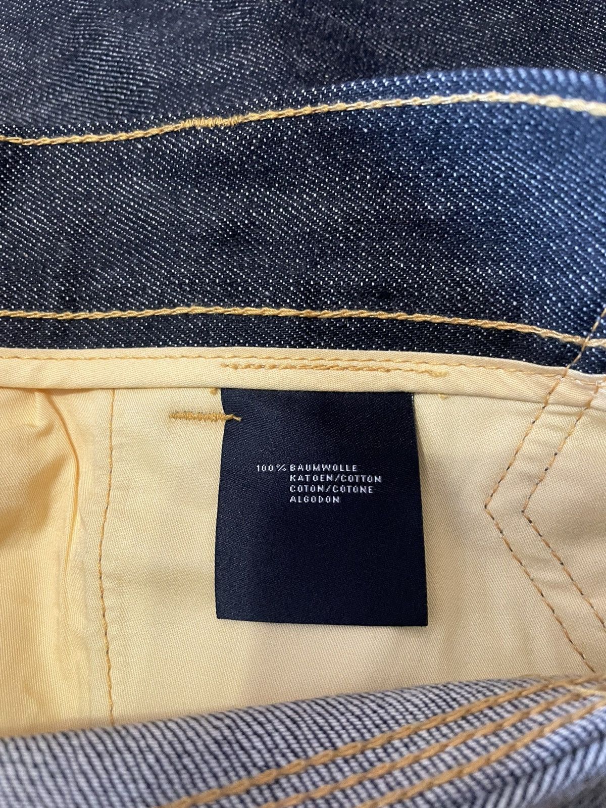 Rocawear × Vintage Vintage Rocawear Embroidered Logo Baggy Denim Shorts Size US 38 / EU 54 - 11 Thumbnail