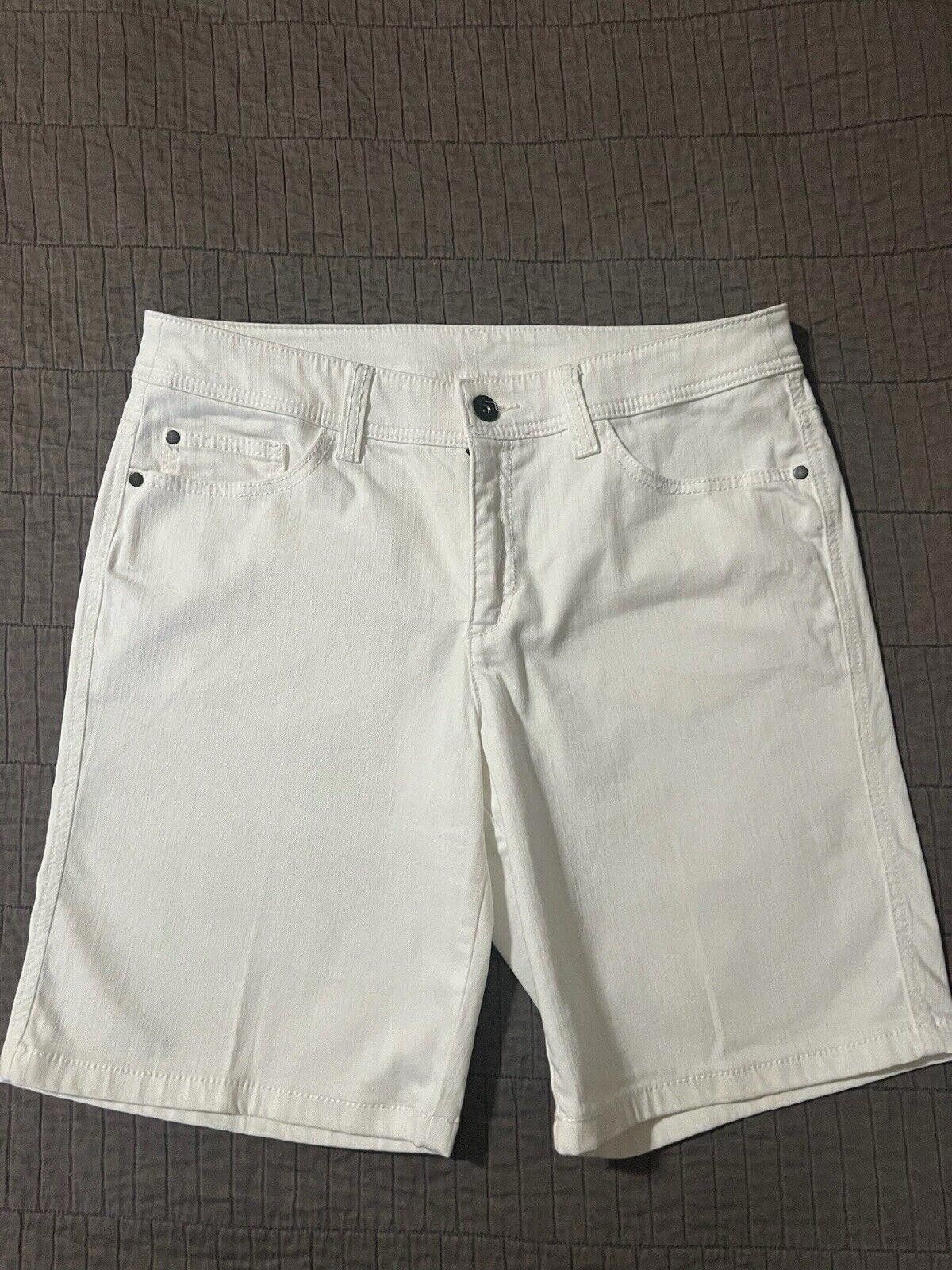 Designer Christopher Banks Stretch Jeans Midrise White Shorts 10 Size 32" / US 10 / IT 46 - 1 Thumbnail