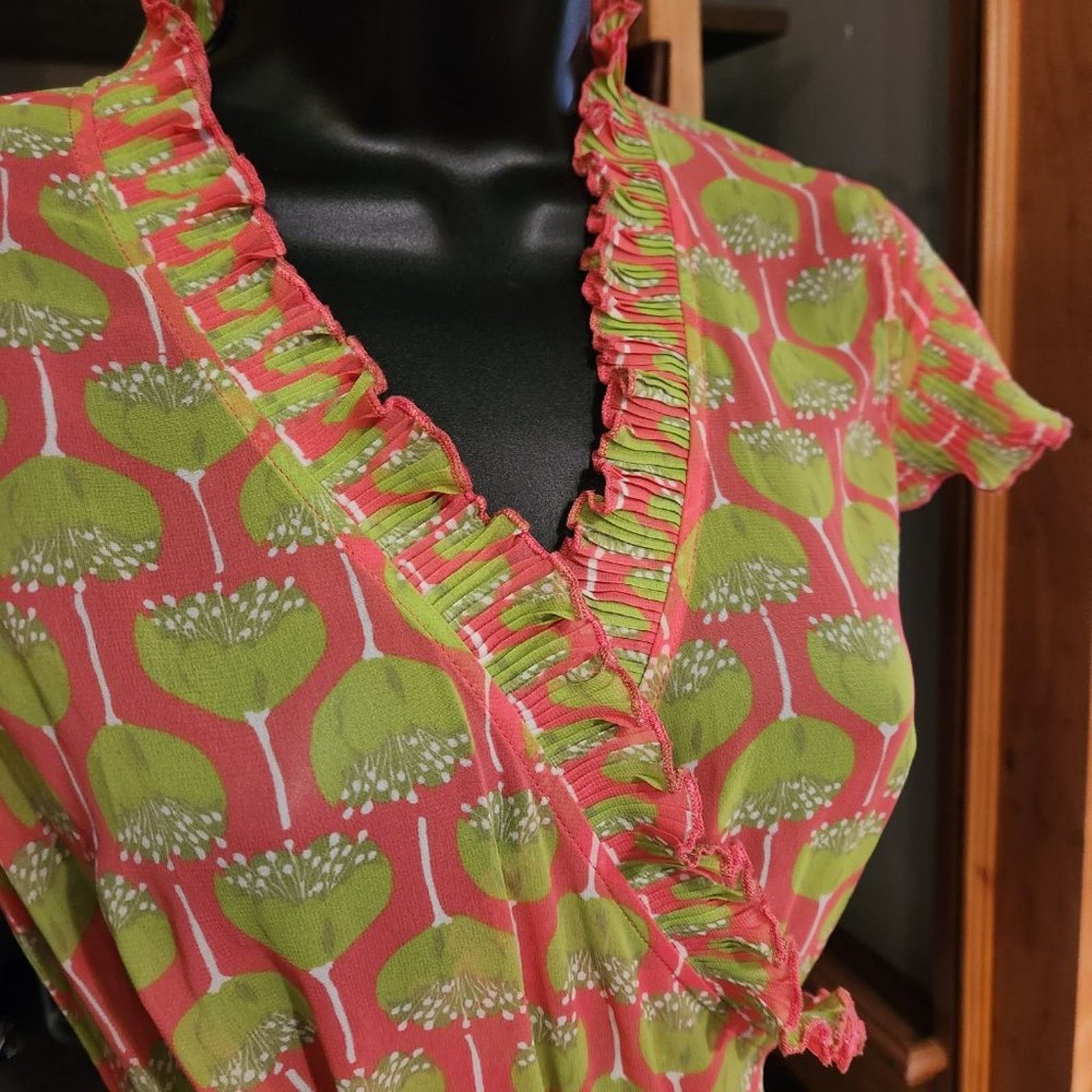 Lilly Pulitzer Lilly Pulitzer "Driscoll" Chiffon Wrap Dress - Worn Once Size M / US 6-8 / IT 42-44 - 5 Thumbnail