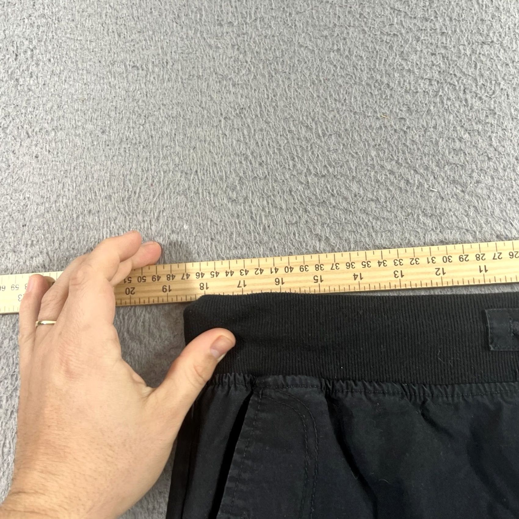 Ecko Unltd. Ecko Unltd Shorts Mens Large Black Fleece Side Logo Pockets Hip Hop Street Size US 33 - 6 Thumbnail