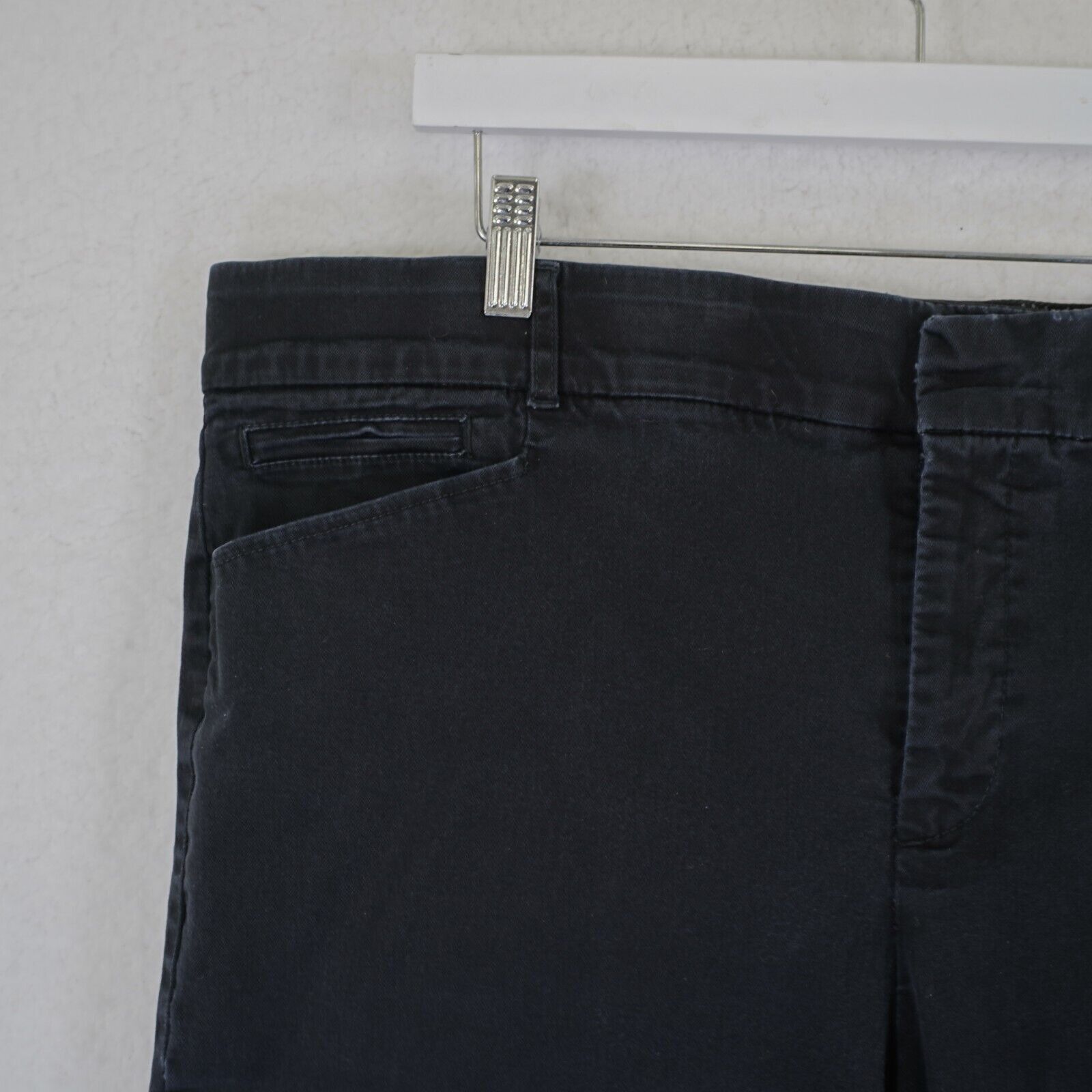 Gloria Vanderbilt Gloria Vanderbilt Black Elastic Waist Chino High Rise Pants Size 40" / US 18 - 3 Thumbnail