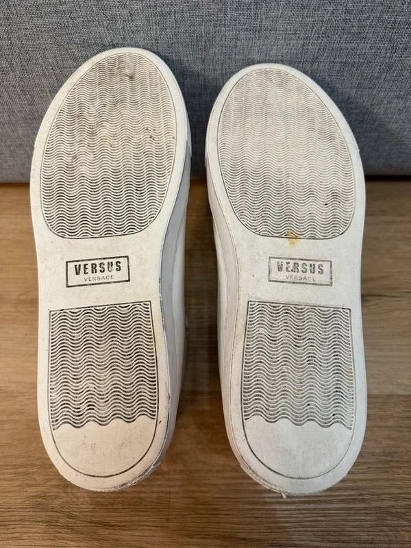 Versus Versace Versace Versus Lion High Top Leather Sneakers White 41 Size US 8 / EU 41 - 11 Thumbnail