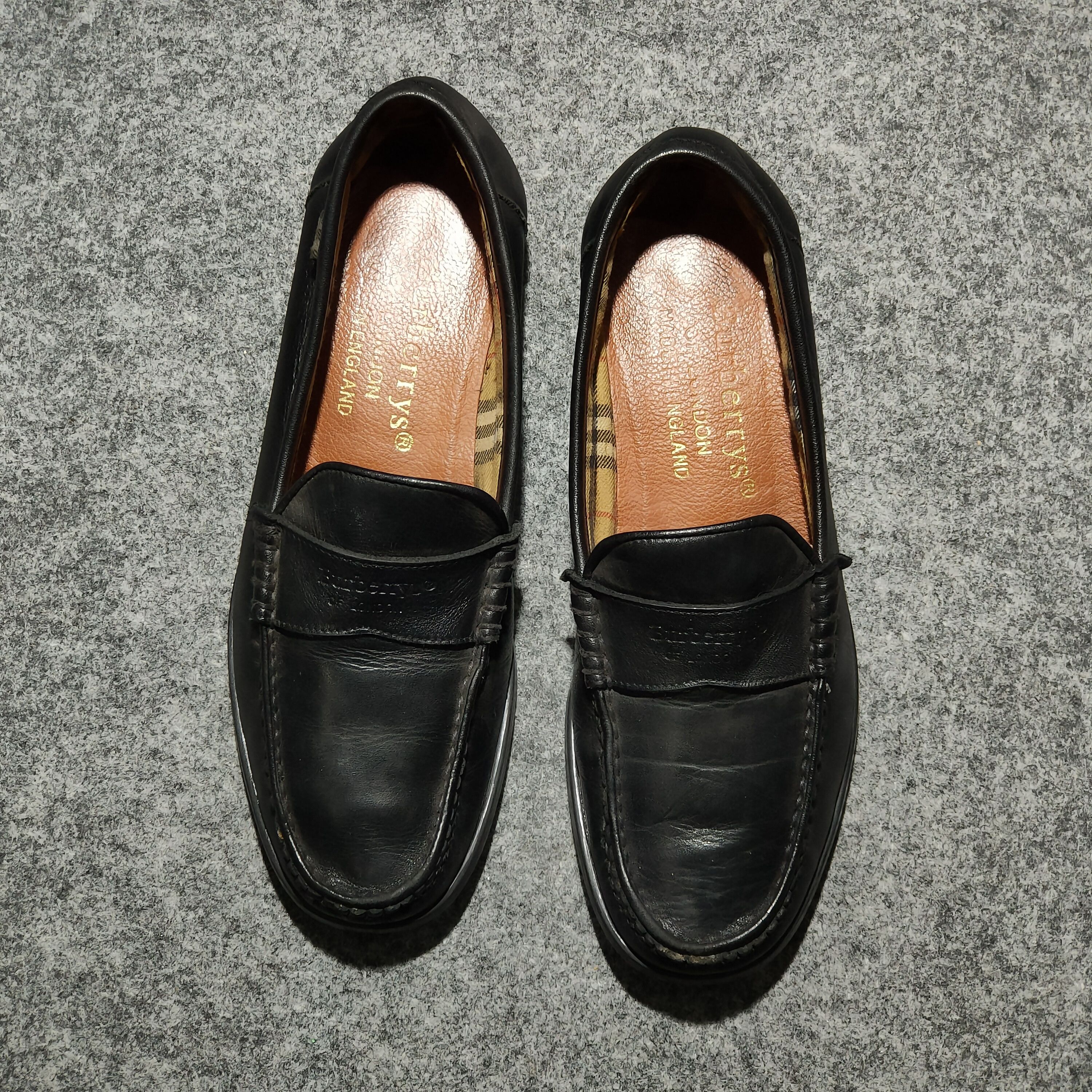 Burberry 🔥Vintge BURBERRYS OF LONDON Loafers Black Shoes Size US 5 / EU 37 - 1 Thumbnail