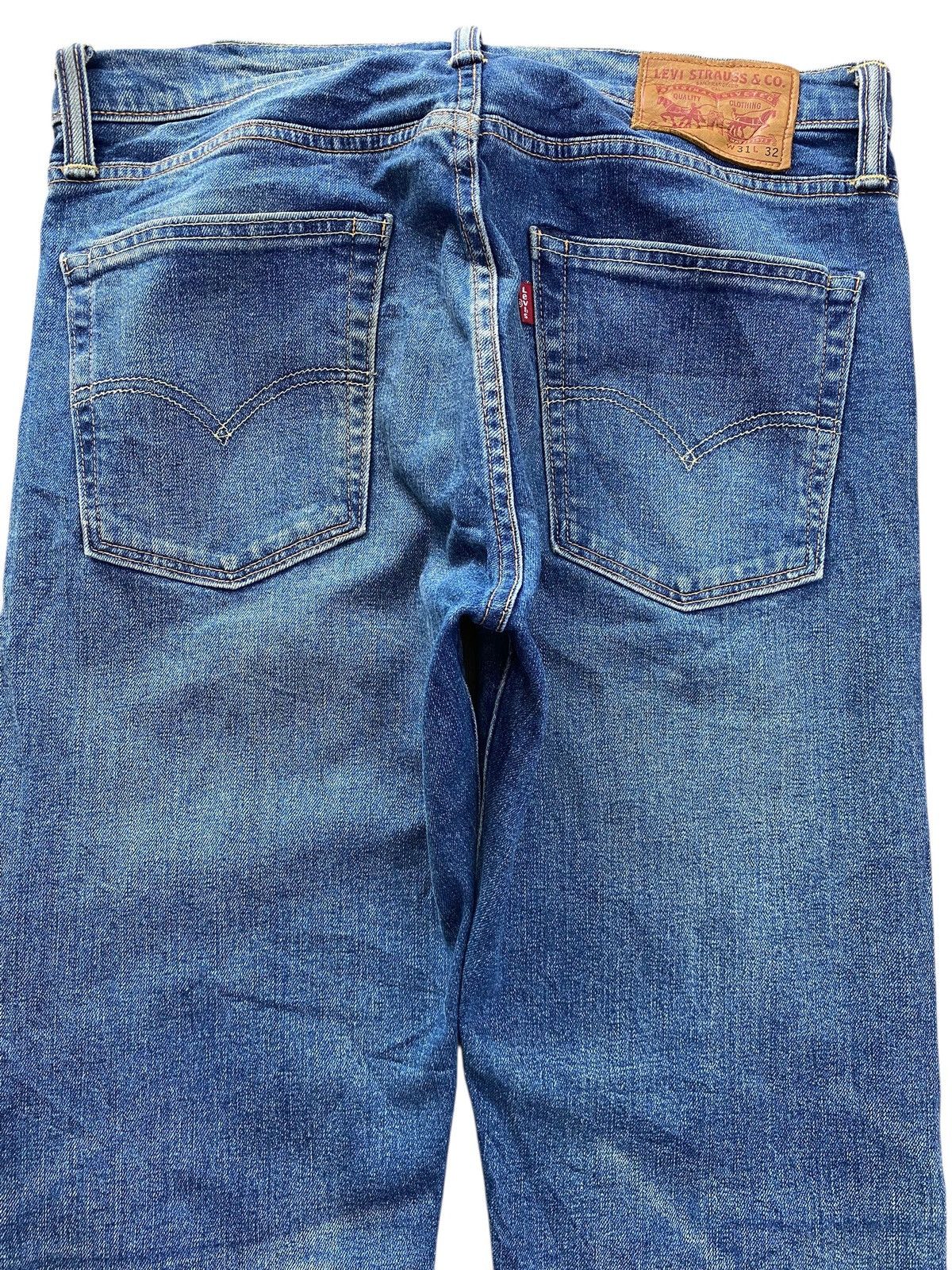 Levi's Levi’s Faded Blue Wash Whiskered Style Skinny Jeans Size US 32 / EU 48 - 4 Thumbnail