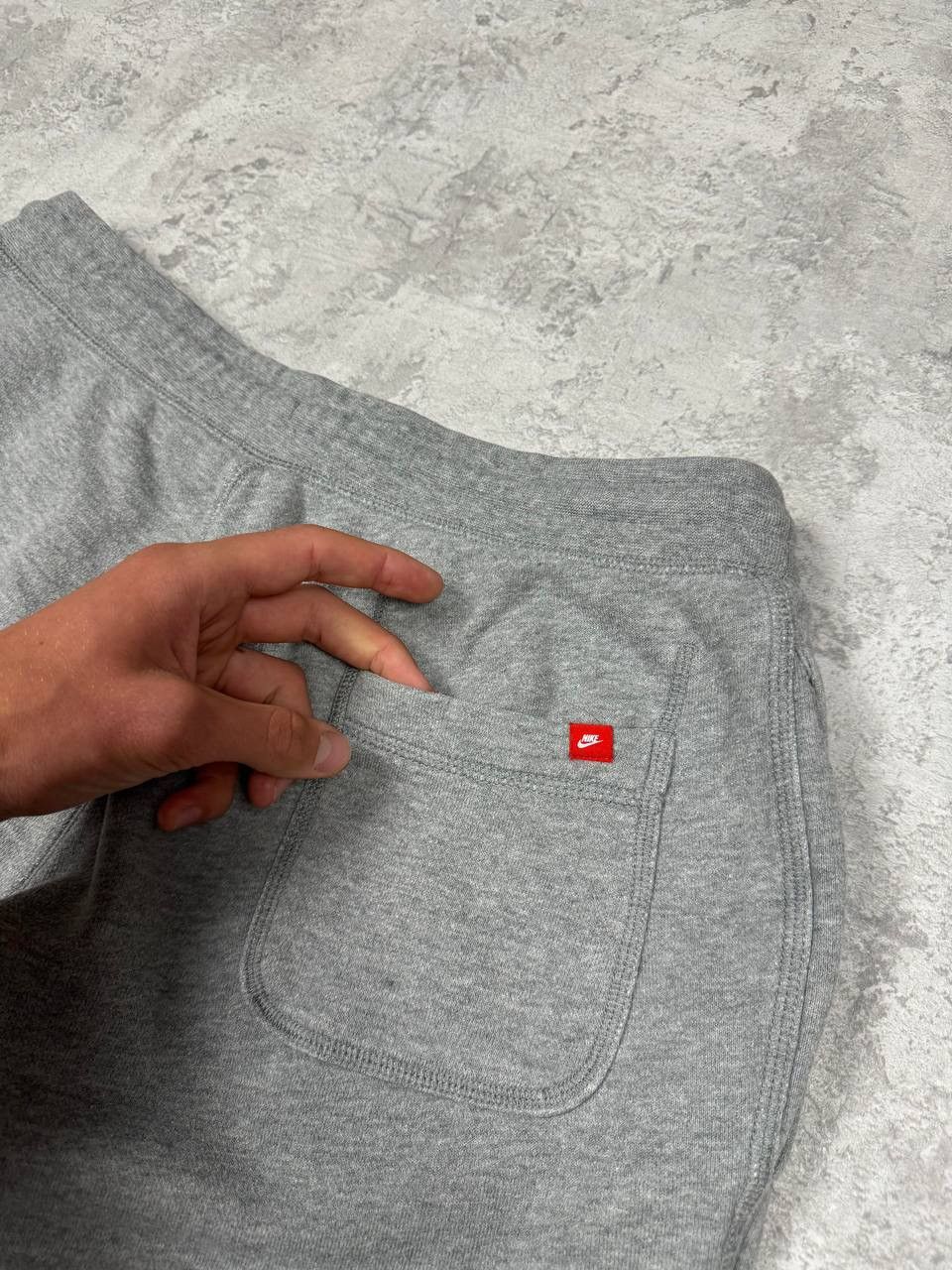 Nike Nike Gray Sweatpants Joggers Size L Size US 33 - 13 Thumbnail