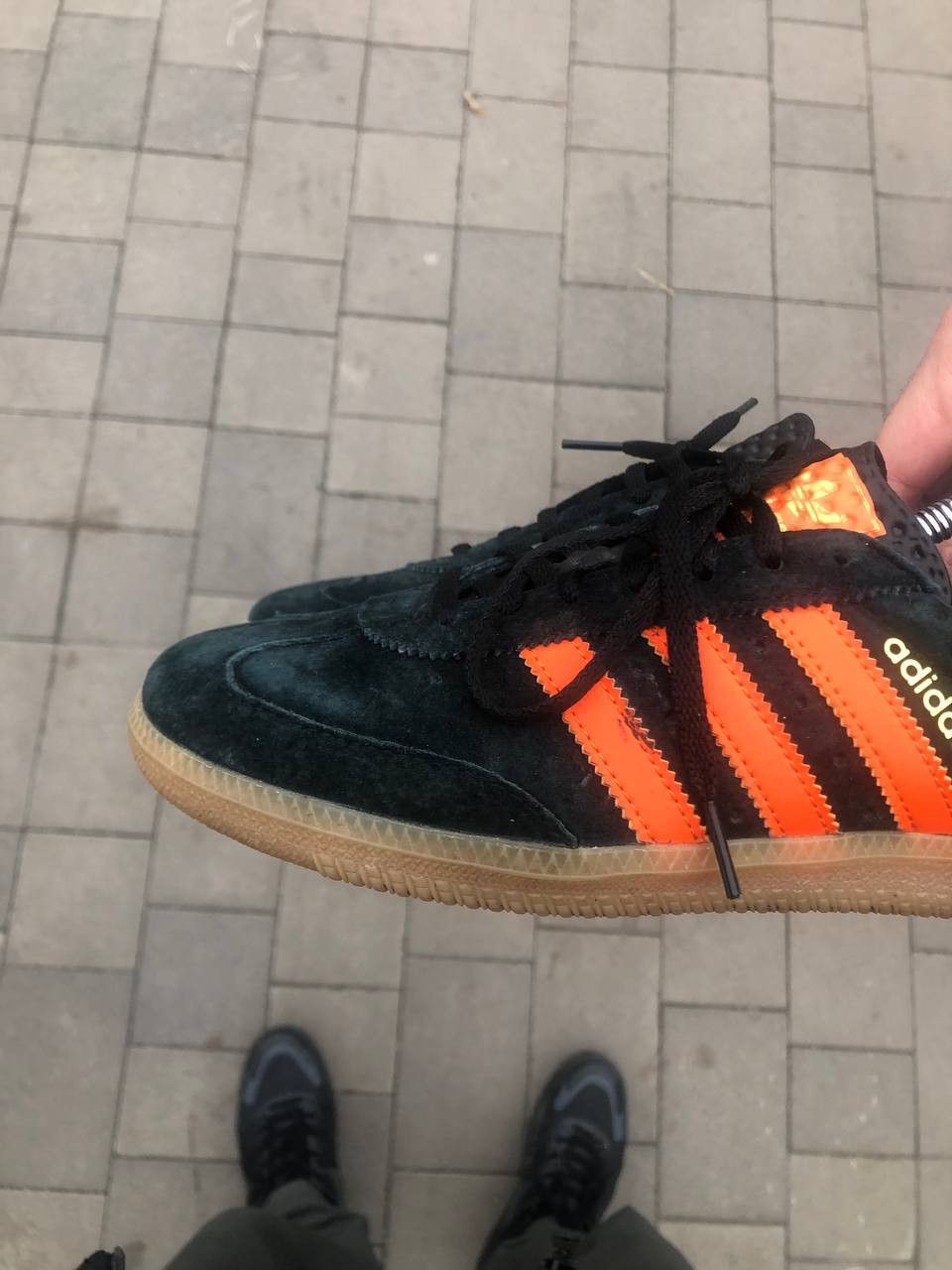 Adidas VINTAGE ADIDAS 240 CITY SERIES DESIGNER RETRO SNEAKERS Y2K Size US 7 / EU 40 - 2 Thumbnail