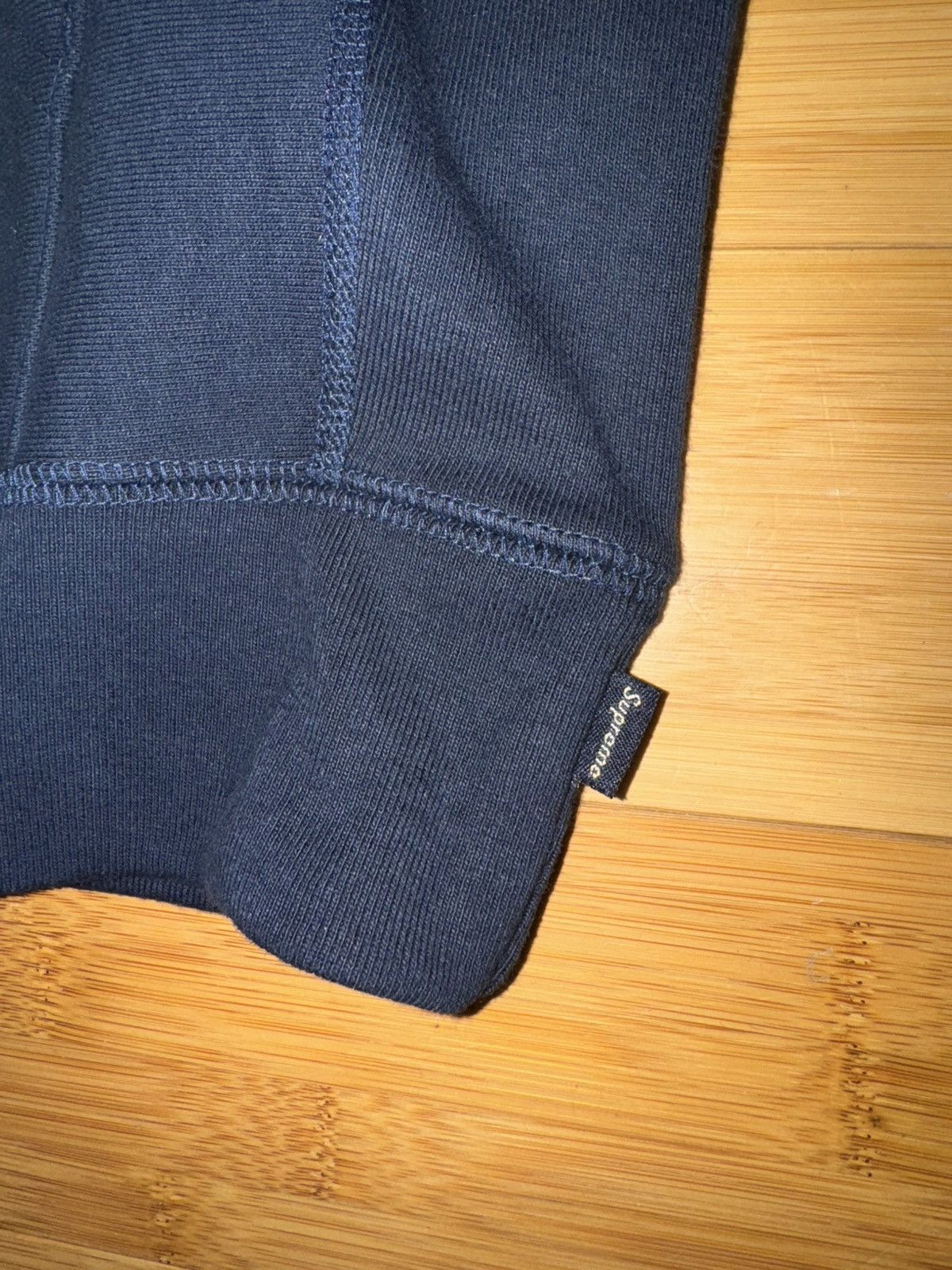 Supreme Supreme Swarovski Motion Logo Hoodie Navy (FW25) - Small Size US S / EU 44-46 / 1 - 8 Thumbnail