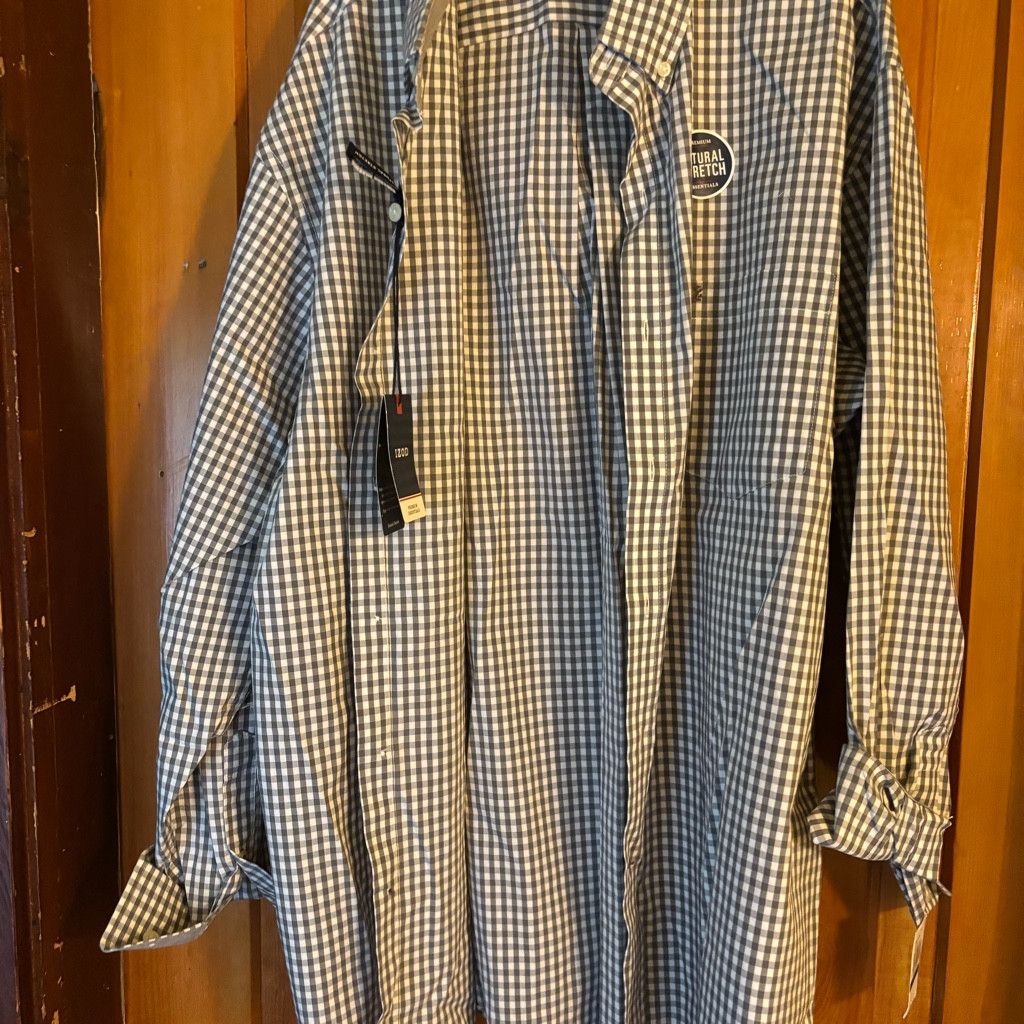 Izod NWT Mens Check IZOD dress shirt Size 38L - 1 Thumbnail