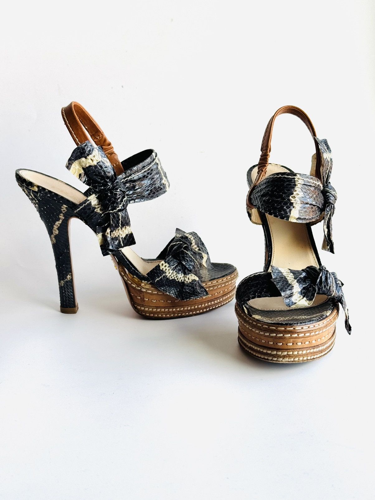 Prada Prada S/S 2009 Iconic python platform sandals 37 Size US 7 / IT 37 - 4 Thumbnail
