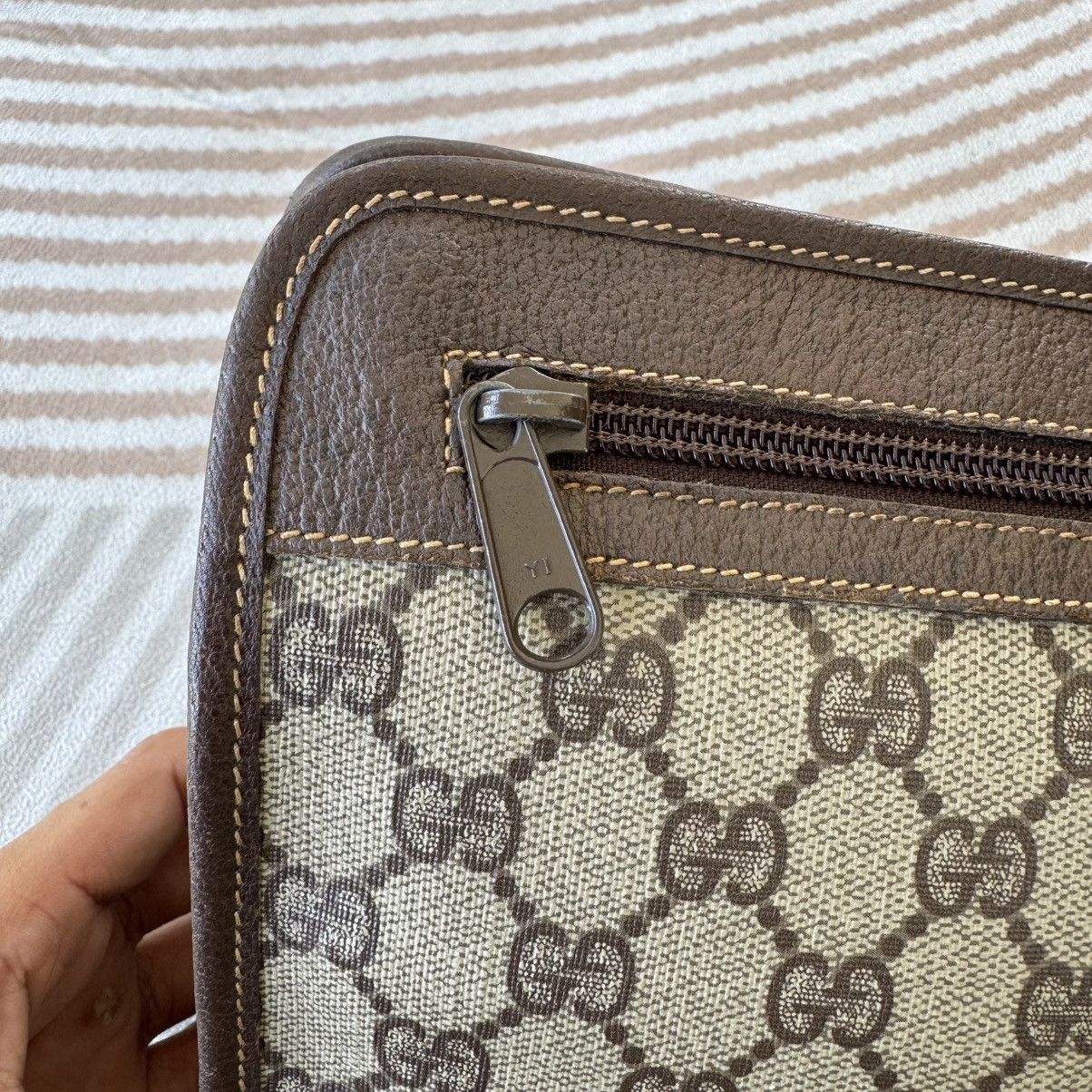 Gucci Authentic Gucci GG Monogram Clutch Bag Size ONE SIZE - 7 Thumbnail