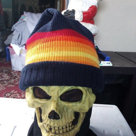Vintage Vintage 80s Smiley Stiped Wool Winter Ski Hat Beanie Size ONE SIZE - 1 Thumbnail
