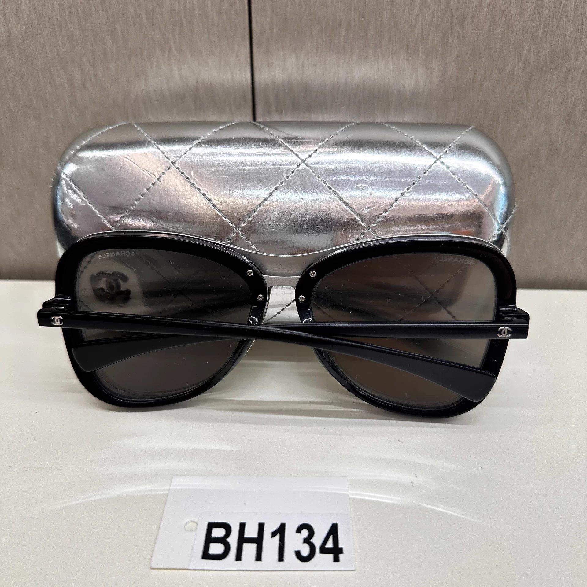 Chanel Sunglasses 5516 c.1666/71 Clear Green Plaid Frames w Grey Gradient Lenses Jacques Marie Mage Corniche Sunglasses main image 4