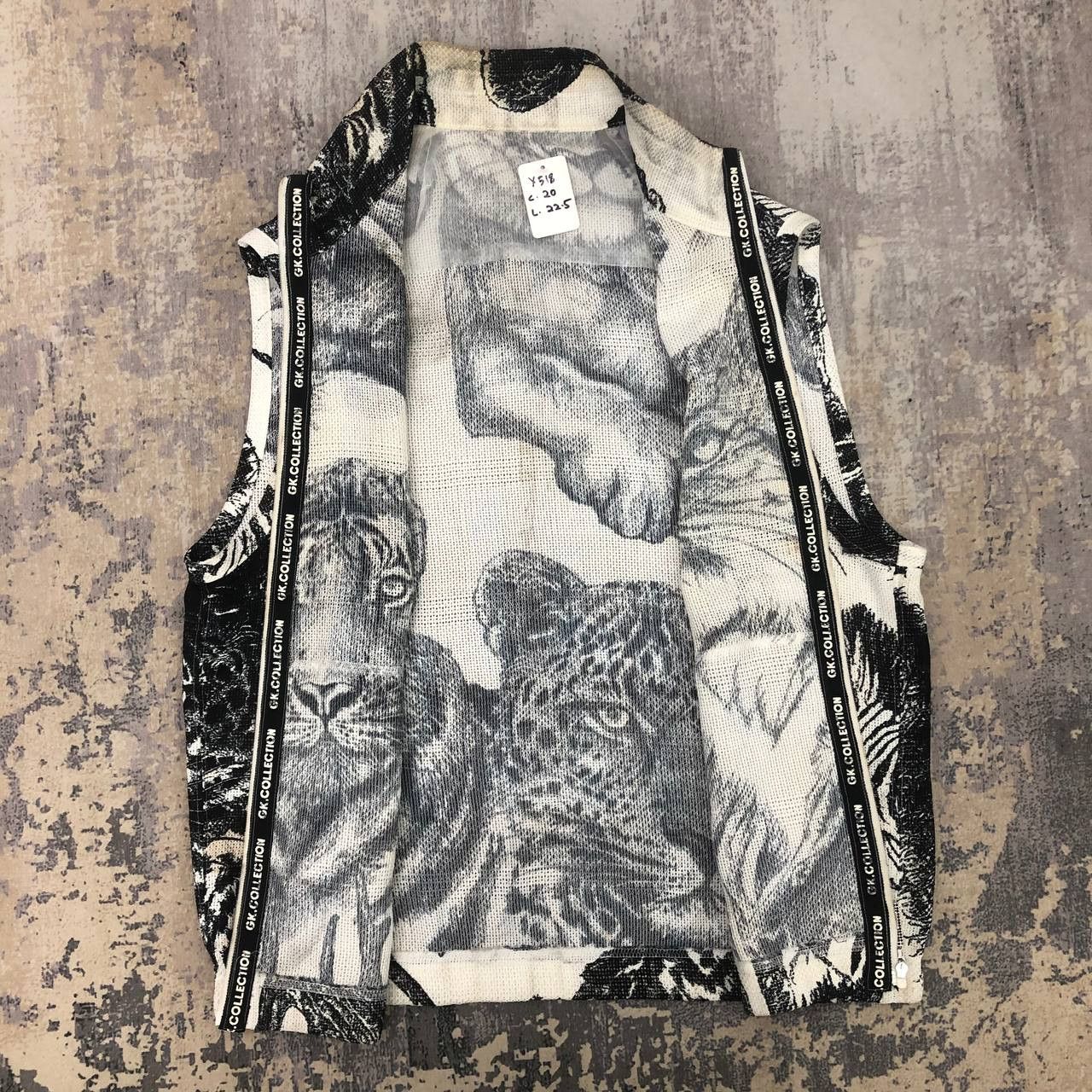 Japanese Brand Y518 GK COLLECTION TIGER FULL PRINT KNIT VESTS Size M / US 6-8 / IT 42-44 - 3 Thumbnail