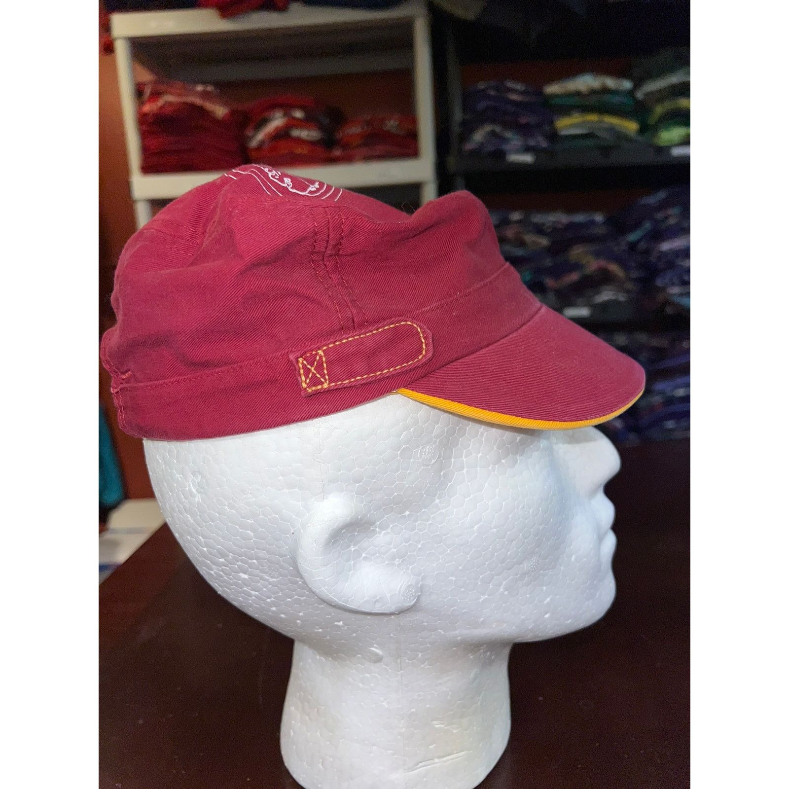 NFL Womens Redskins Hat NFL Washington Redskin Cap Football Size ONE SIZE - 7 Thumbnail