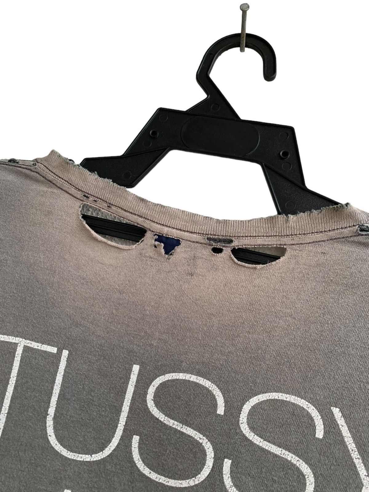 Stussy Vtg 90s Trashed Thin Sunfade Stussy International LATLNY Size US L / EU 52-54 / 3 - 11 Thumbnail