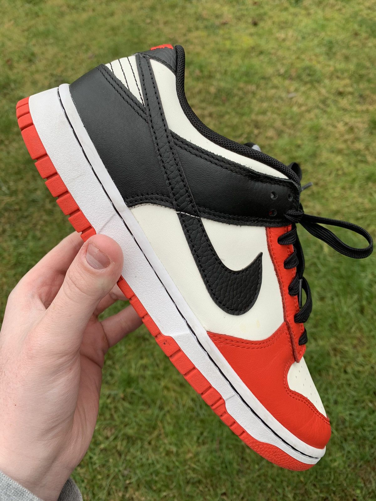Nike Nike Dunk EMB x NBA 75th Anniversary-Bulls 2021 Size 9.5 Size US 9.5 / EU 42-43 - 1 Thumbnail