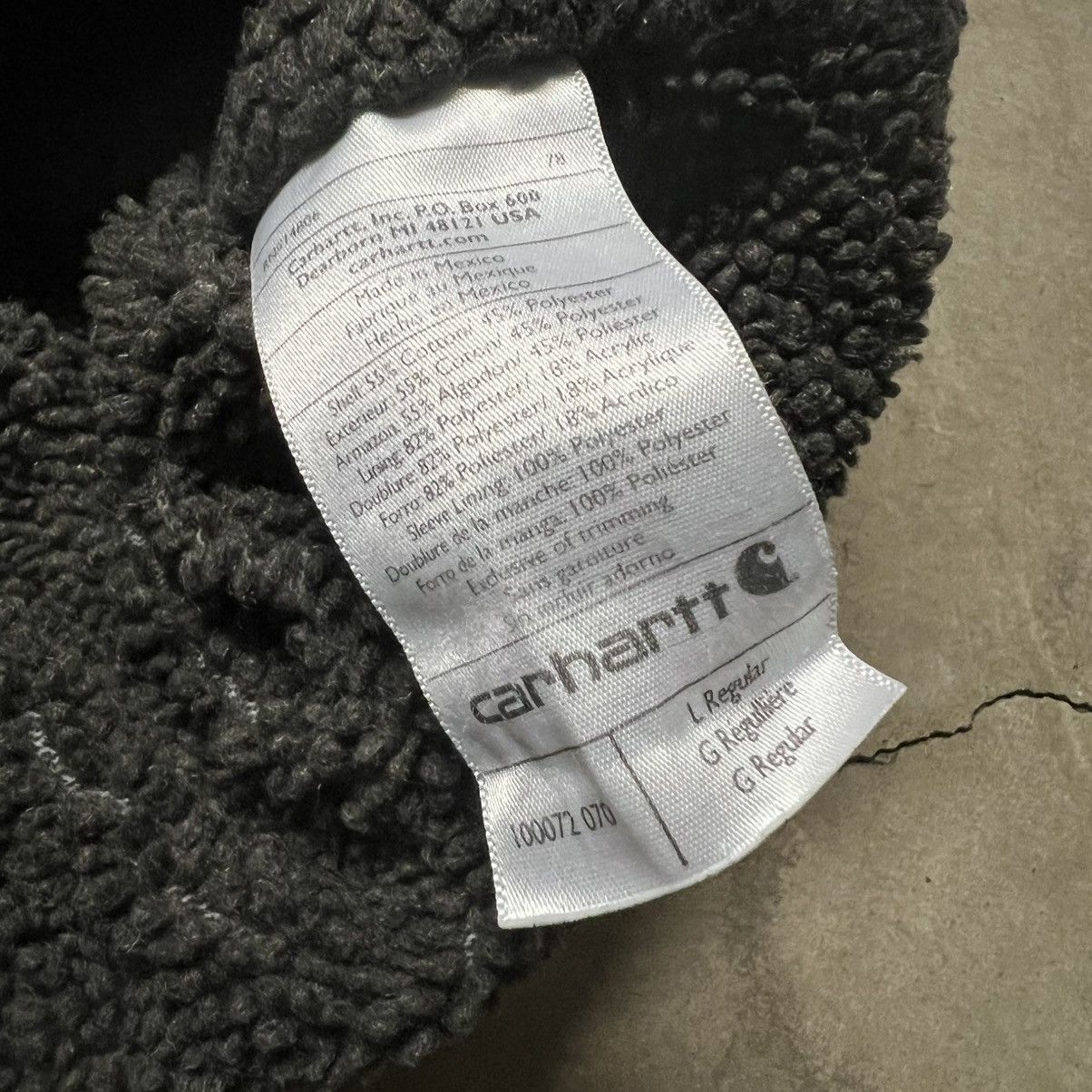 Carhartt × Carhartt Wip × Vintage Vintage Carhartt Distressed Sherpa-Lined Hoodie Sweater Size US L / EU 52-54 / 3 - 9 Thumbnail