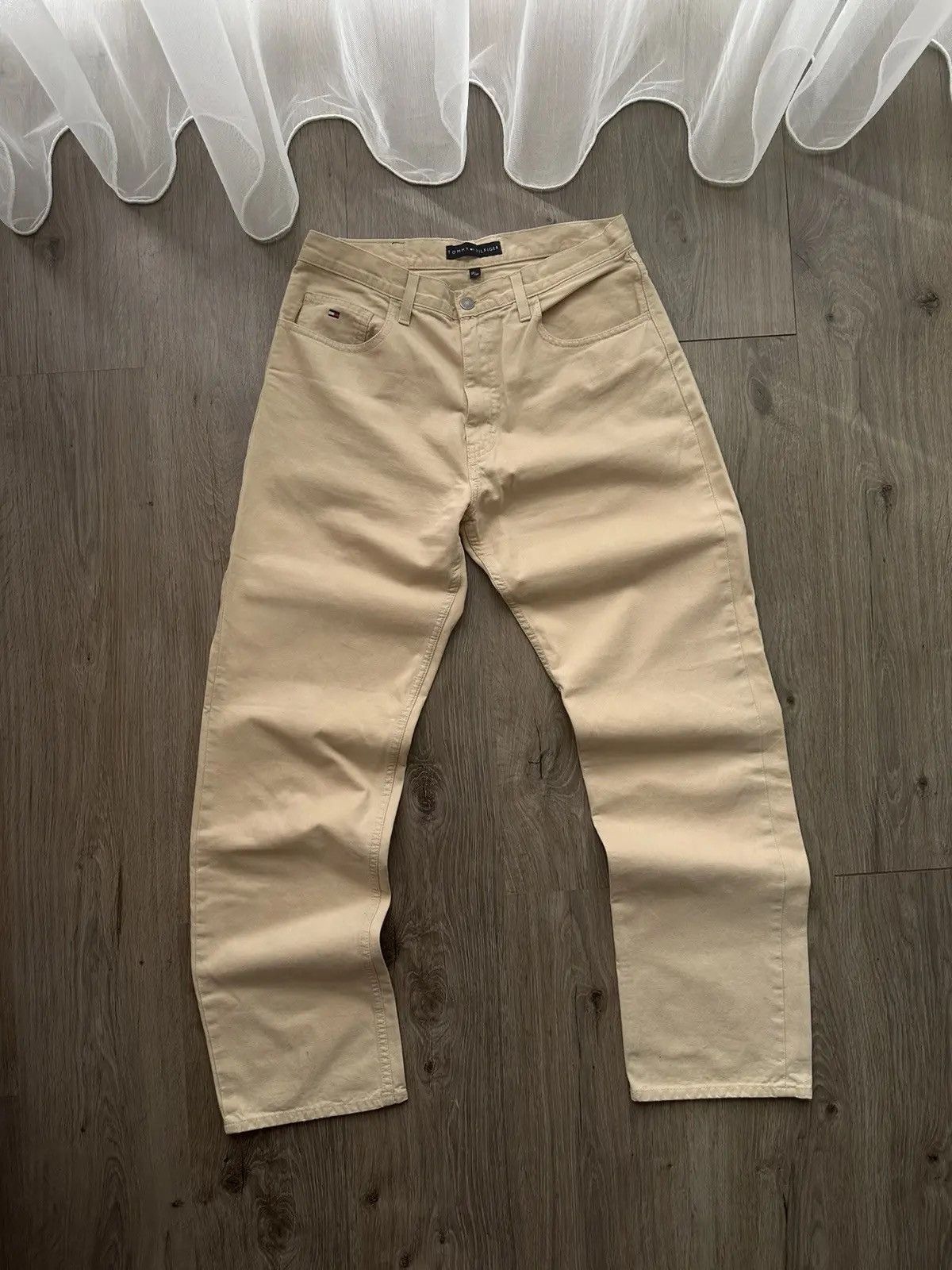 Tommy Hilfiger × Vintage Vintage Tommy Hilfiger Beige Casual Pants Size US 32 / EU 48 - 7 Thumbnail