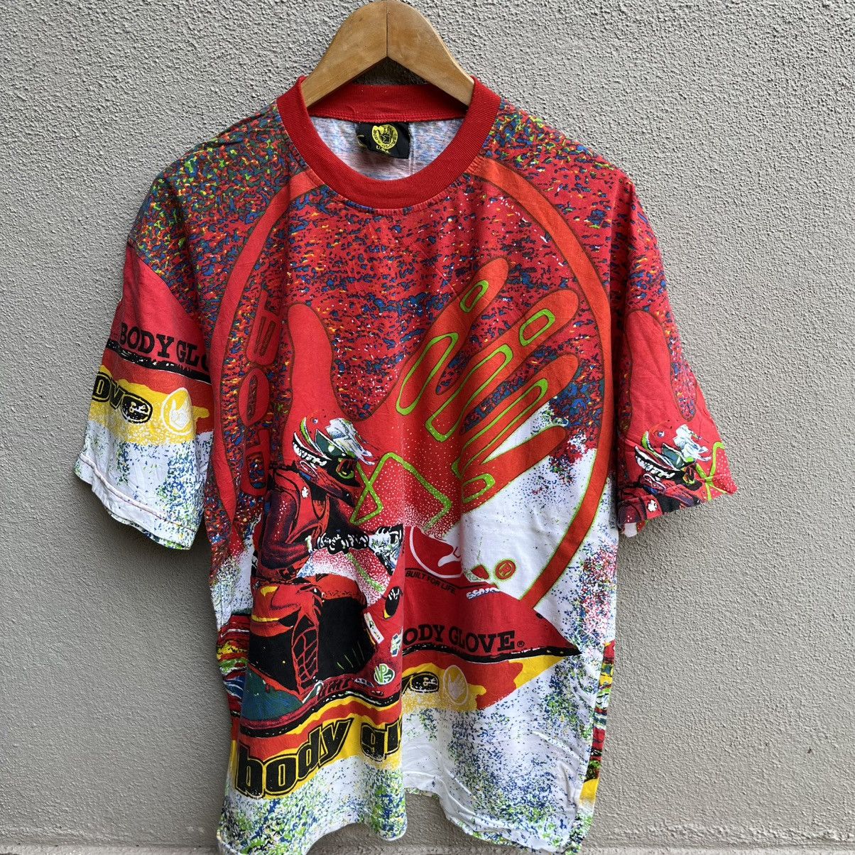 Body Glove Vintage BODY GLOVE usa all over print tee surf Size US L / EU 52-54 / 3 - 2 Thumbnail