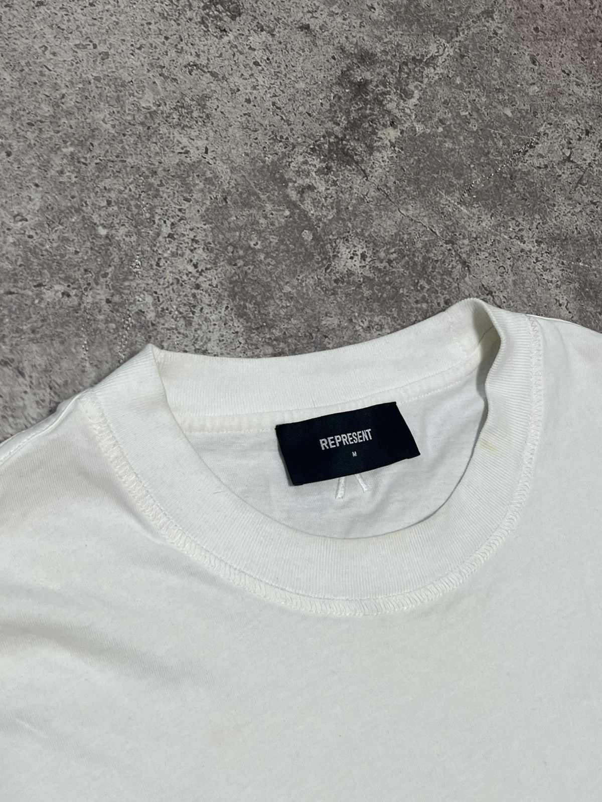 Represent Clo. Represent Initial T-shirt Size US M / EU 48-50 / 2 - 7 Thumbnail