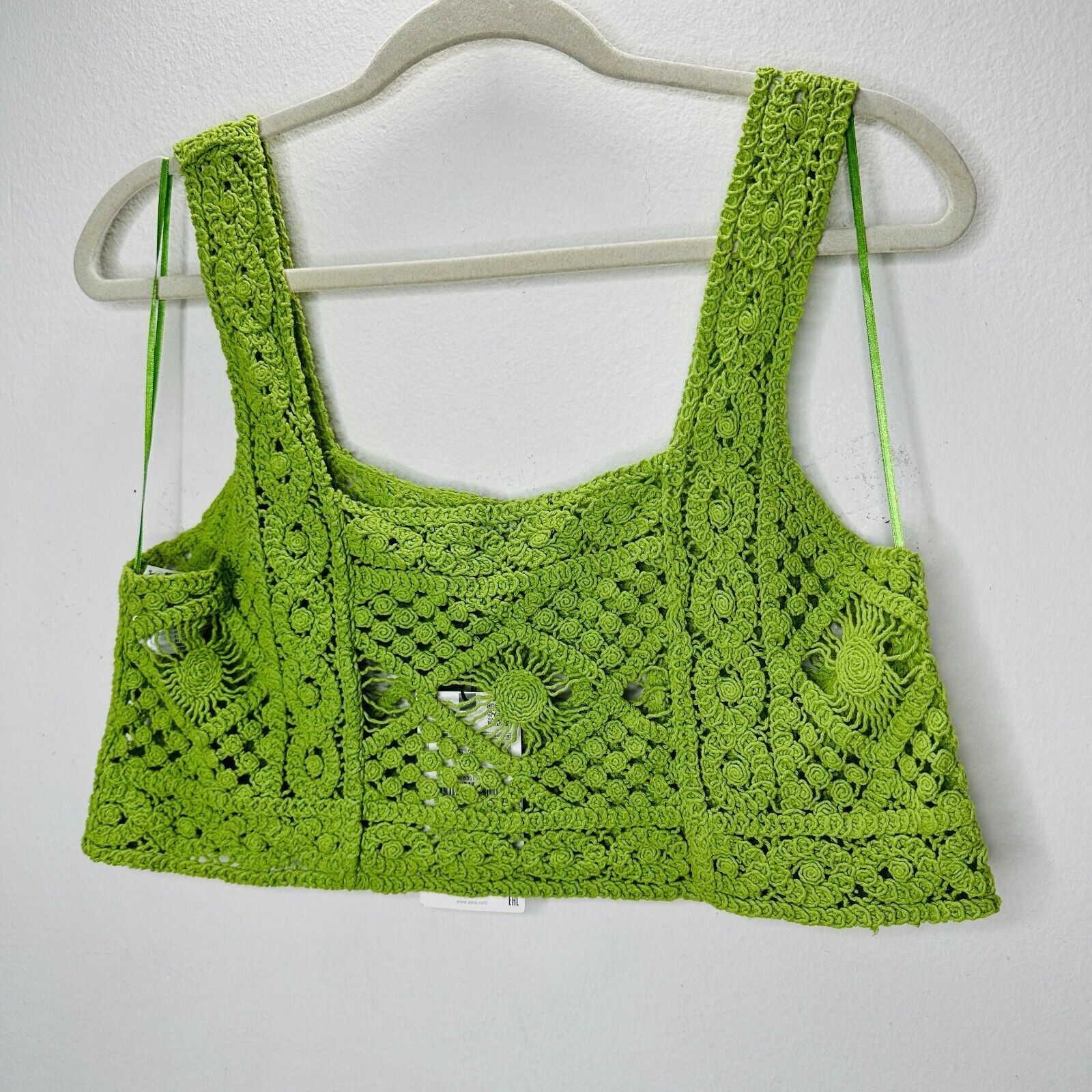 Zara NWT Zara Lime Green Square Neck Crochet Crop Tank Top Small Size S / US 4 / IT 40 - 5 Thumbnail