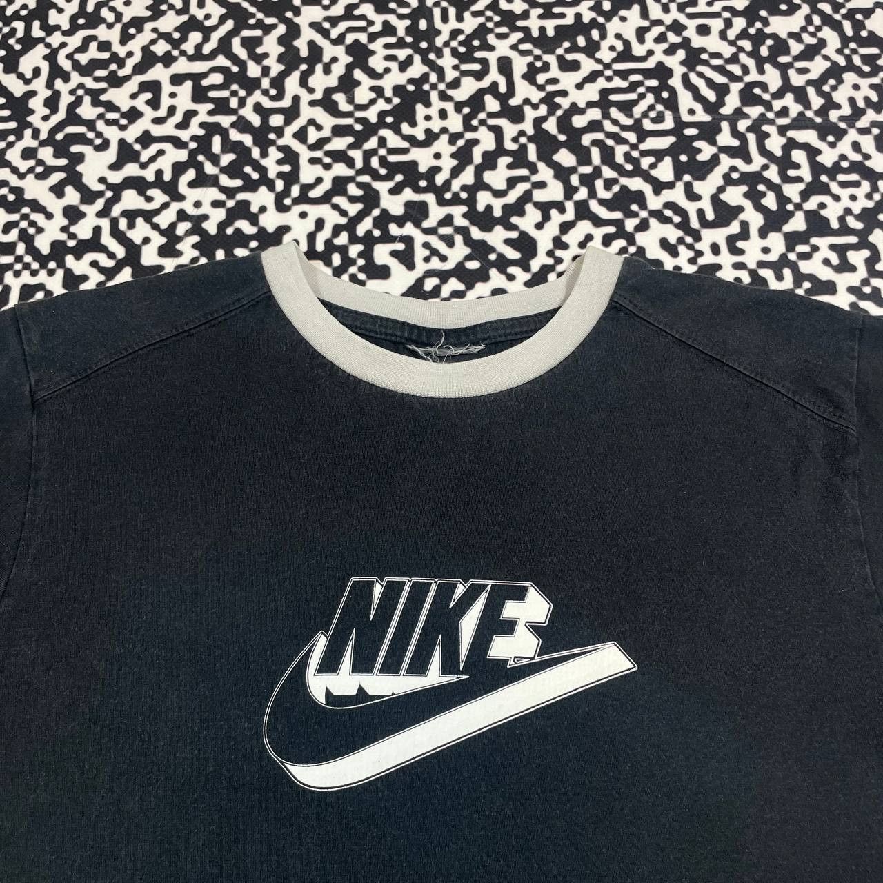 Nike Vintage Y2K Nike Swoosh Big Logo Retro Style Faded T-shirt Size M / US 6-8 / IT 42-44 - 8 Thumbnail