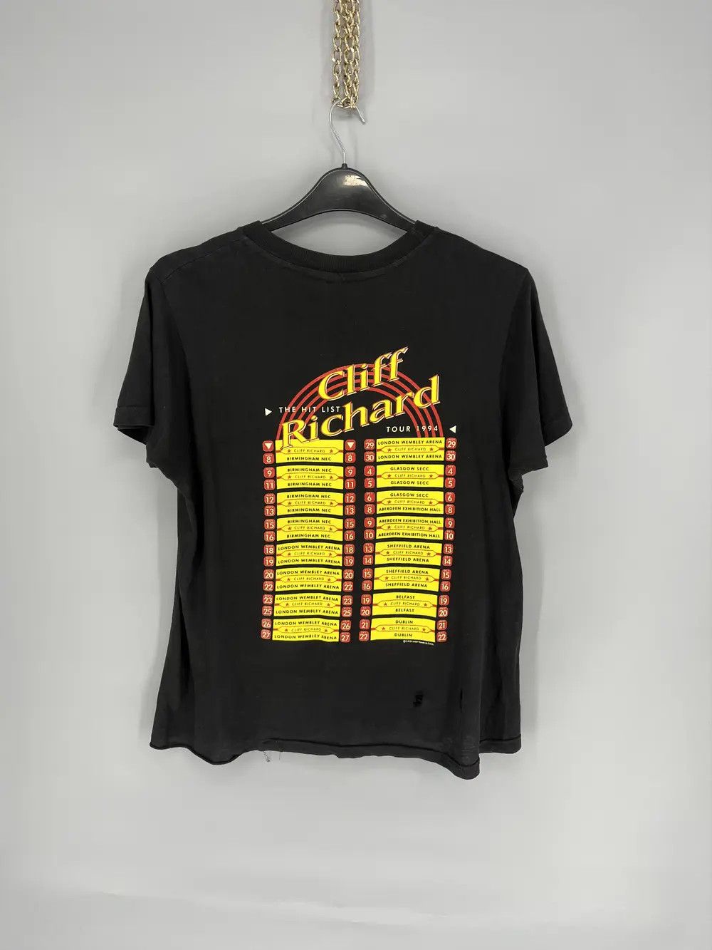 Band Tees Vintage 1994 CLIFF RICHARD Band Tour Rock T-shirt Streetwear Size US M / EU 48-50 / 2 - 14 Thumbnail