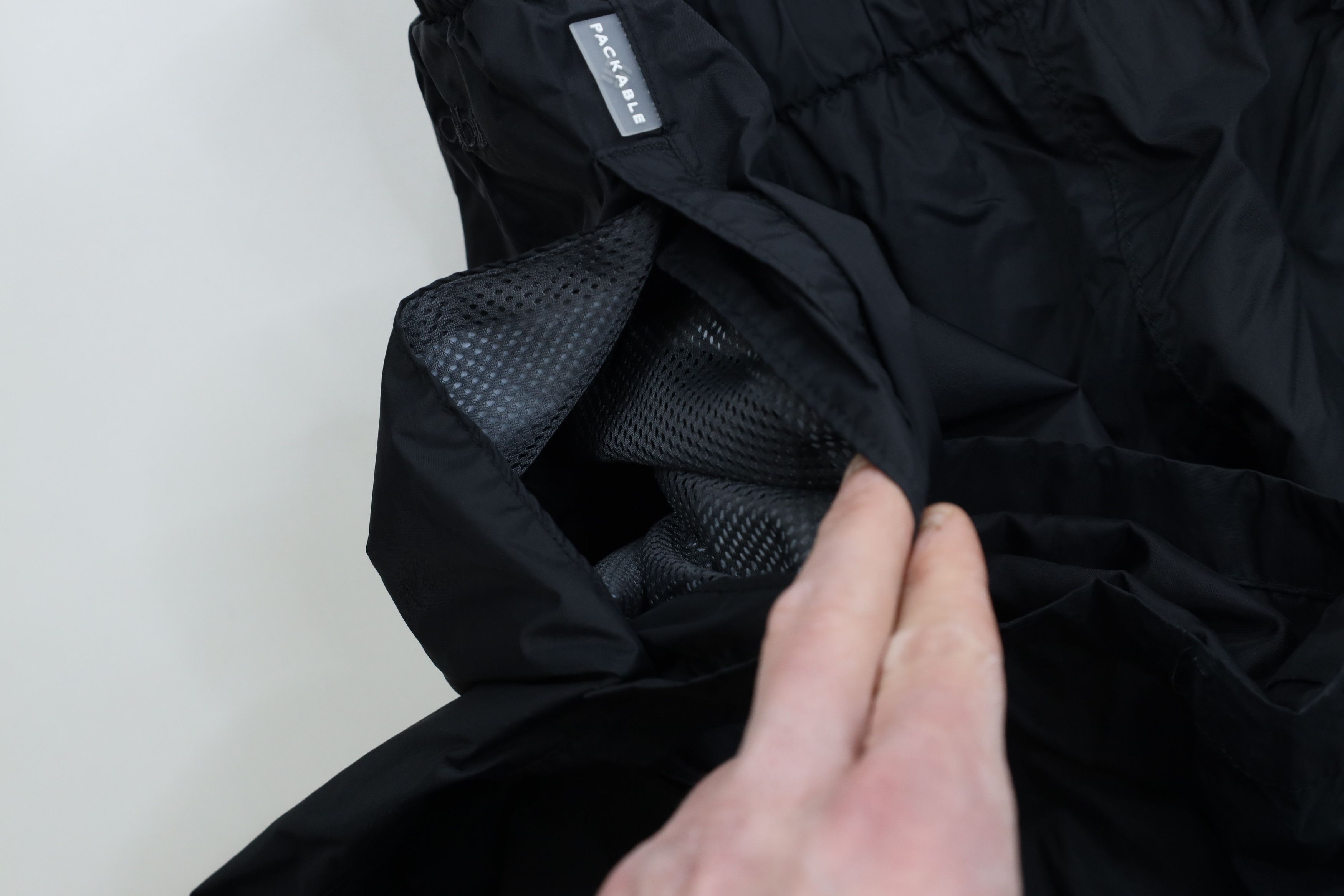 Columbia Vintage Columbia Waterproof Wide Leg Rain Pants Black Size US 36 / EU 52 - 8 Thumbnail