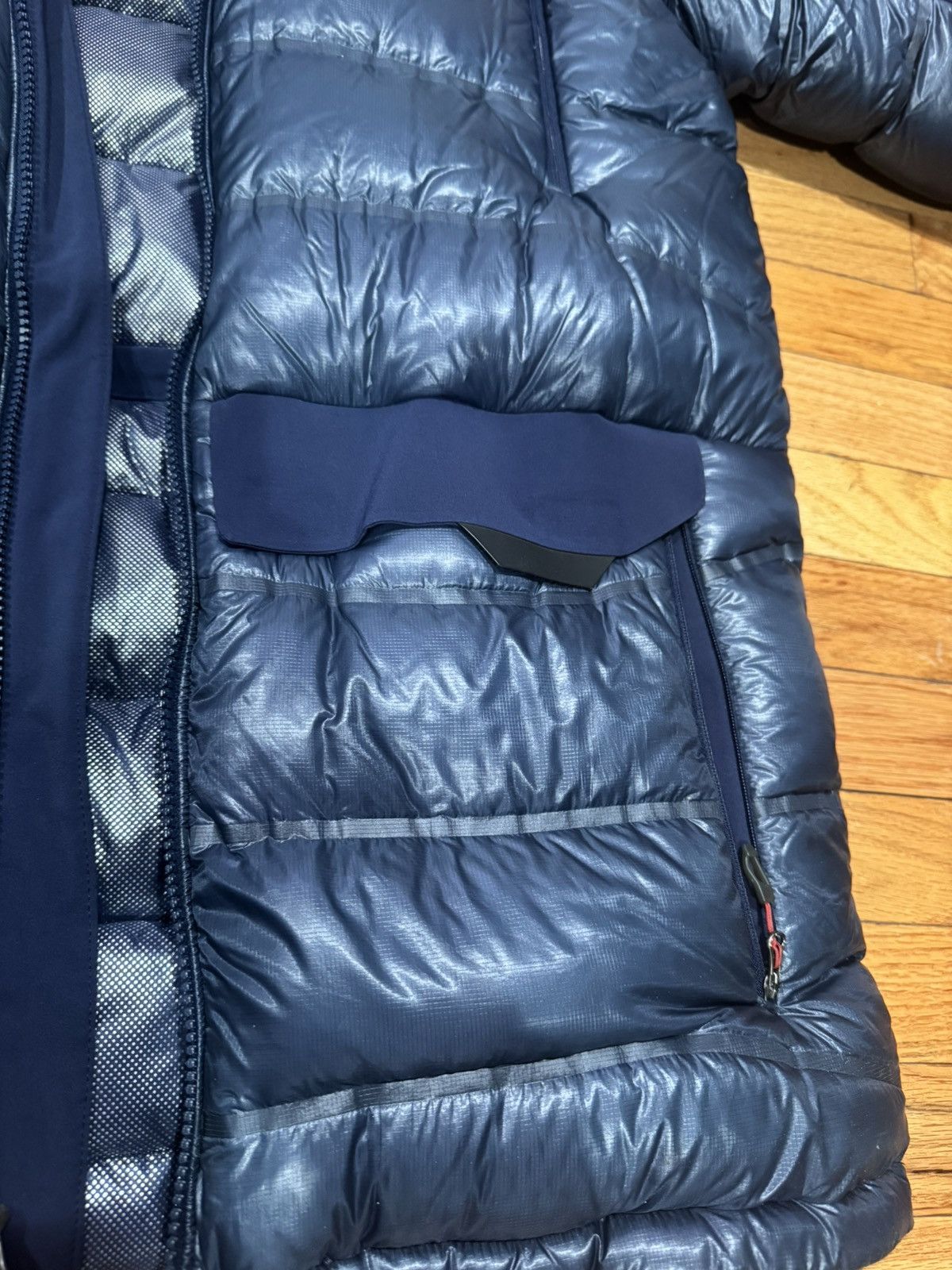 Columbia Navy Blue Columbia Titanium Puffer Jacket Size M Size US M / EU 48-50 / 2 - 8 Thumbnail