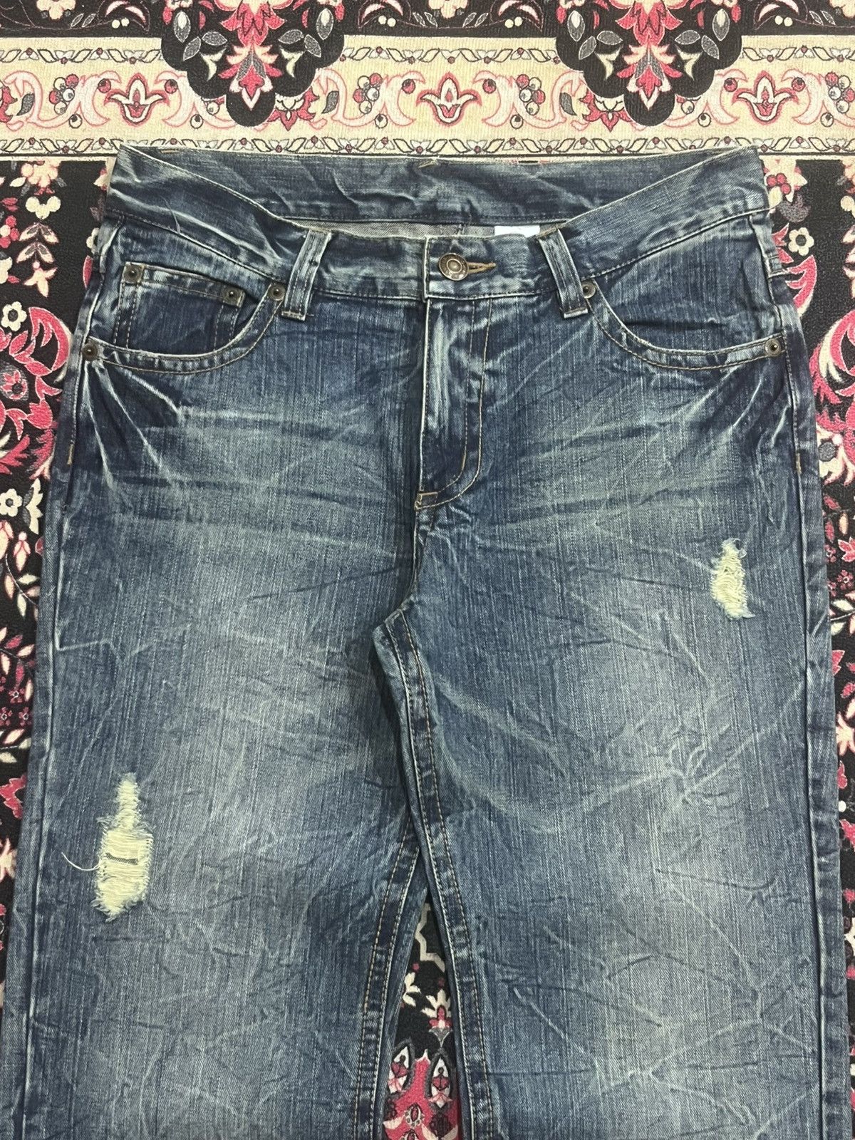 Japanese Brand Vintage Japan Gurion Cracked Fringe Blue Washed Jeans Size US 32 / EU 48 - 4 Thumbnail