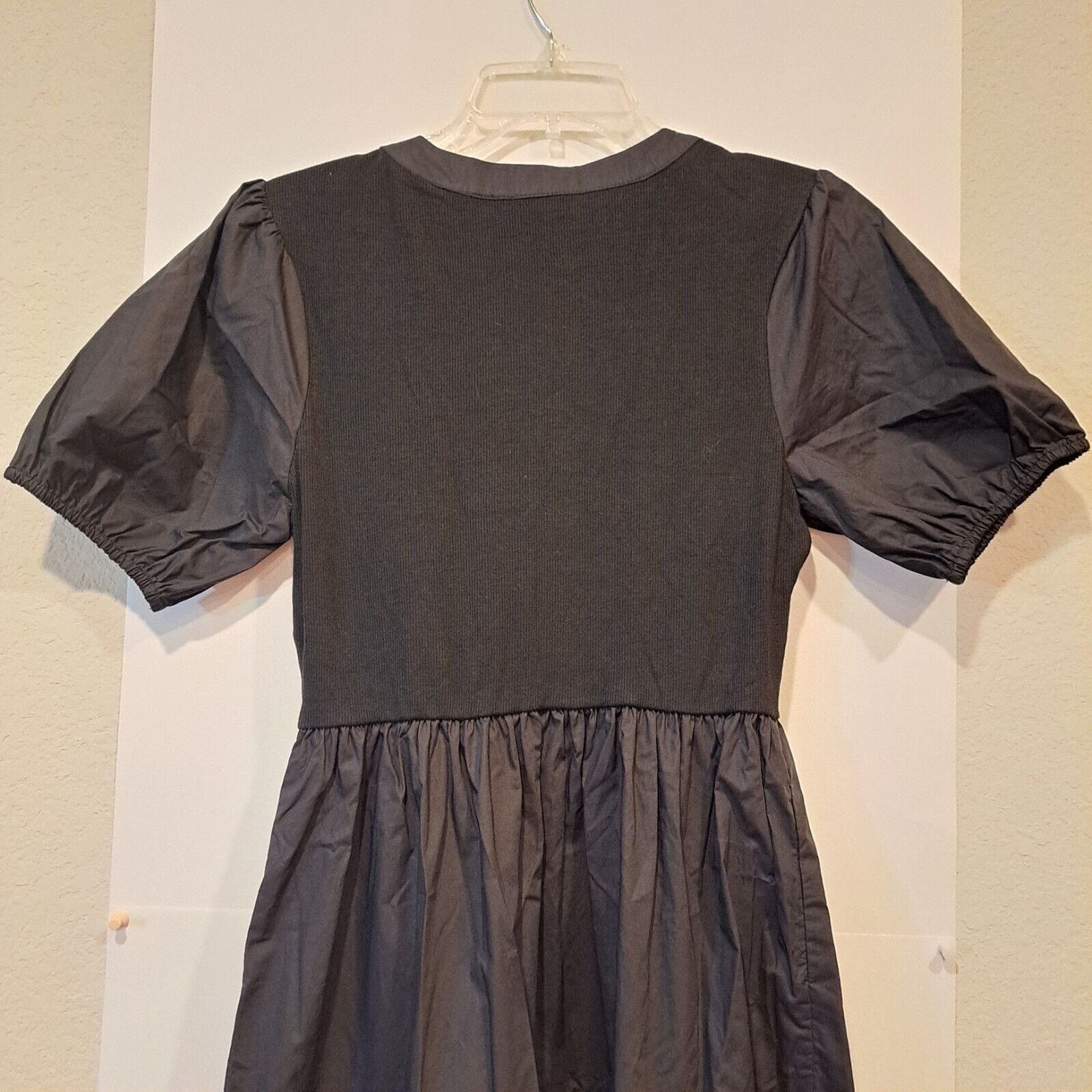 Other Brave & True Bella Goes North V-Neck Midi Dress Black Sz S Size S / US 4 / IT 40 - 13 Thumbnail