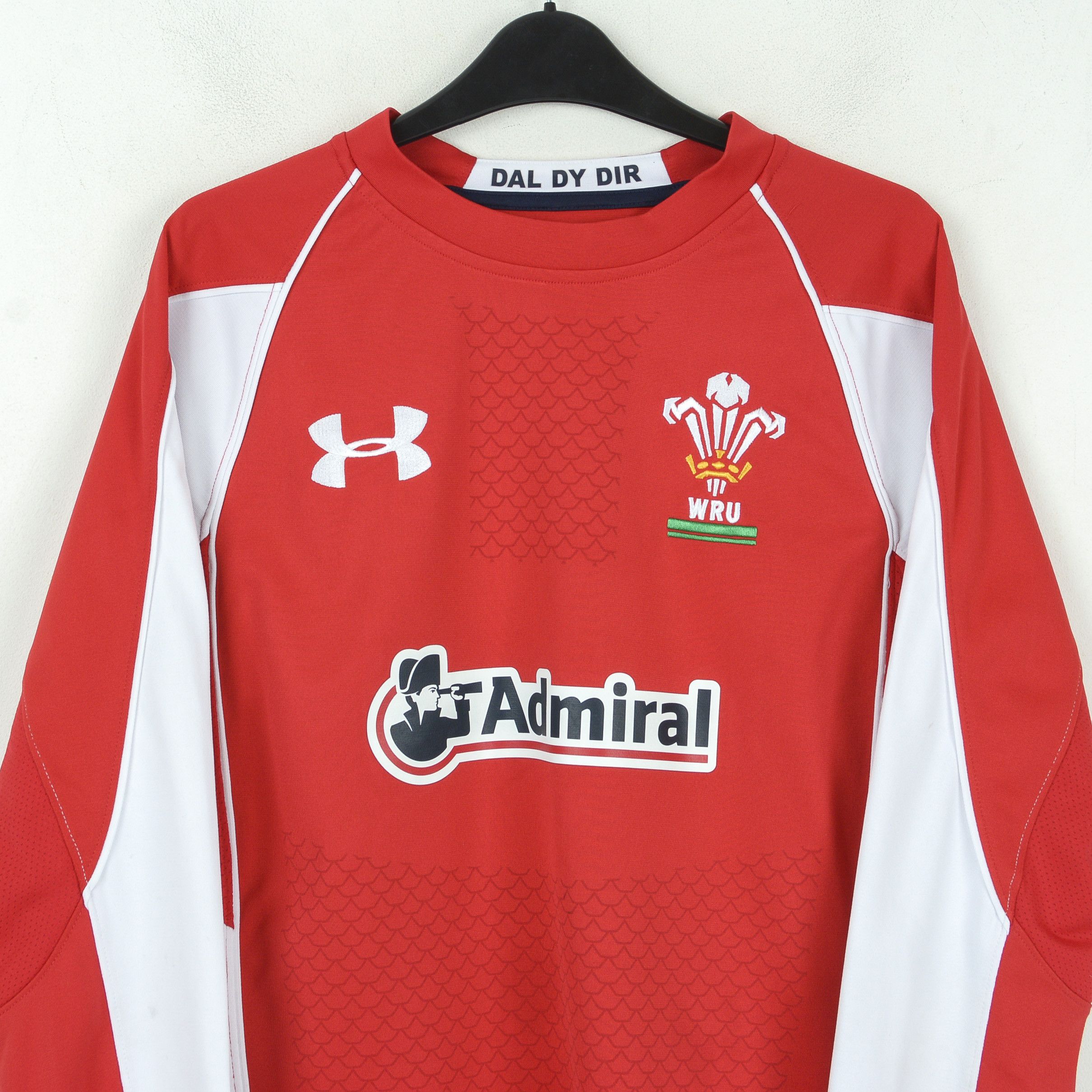 Under Armour Wales Men S Rugby Union Home Jersey Shirt 2010 2011 Admiral Size US S / EU 44-46 / 1 - 2 Thumbnail
