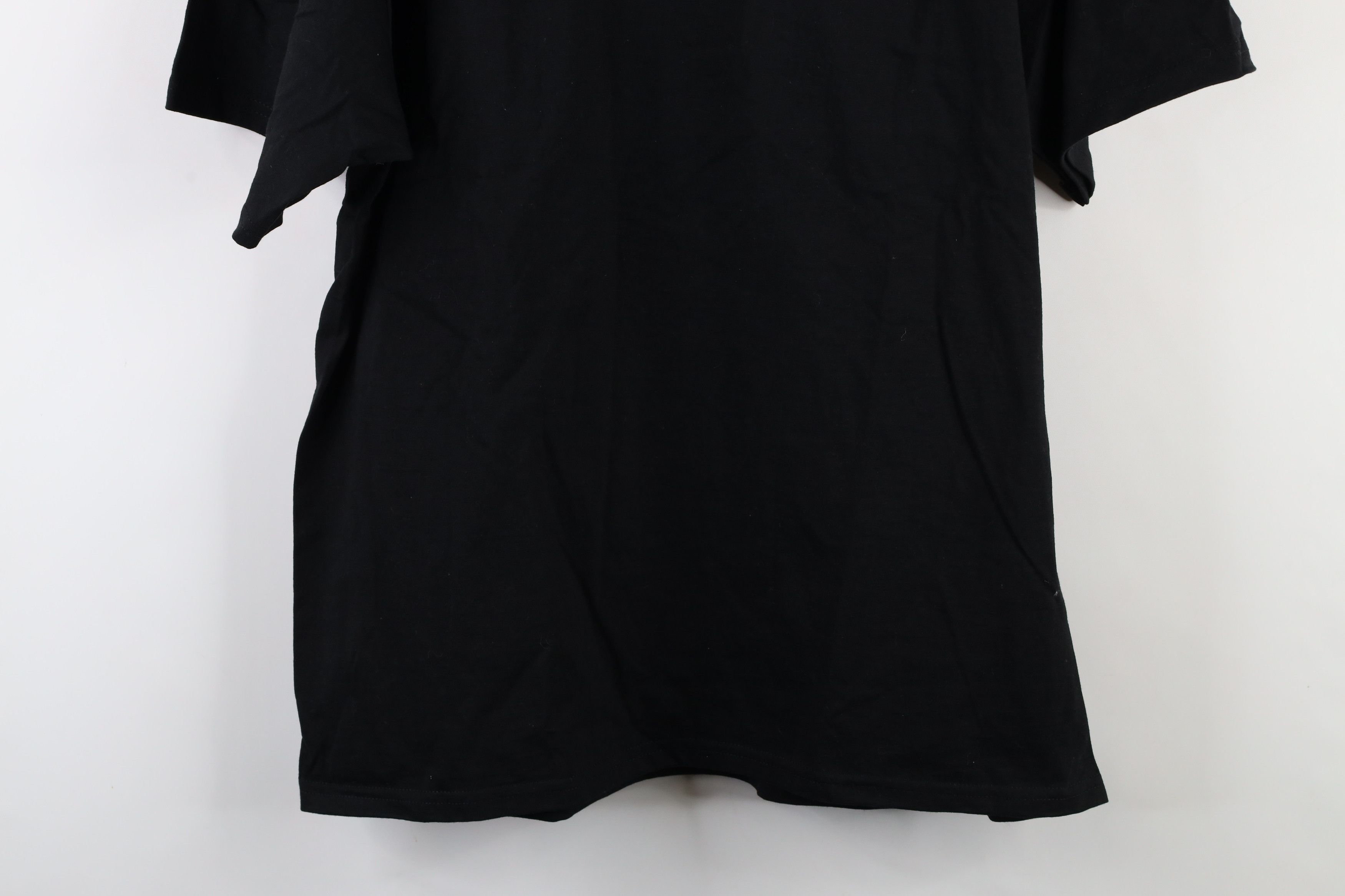 Vintage Vintage Y2K 2003 50th Anniversary Corvette Racing T-Shirt Size US XL / EU 56 / 4 - 3 Thumbnail