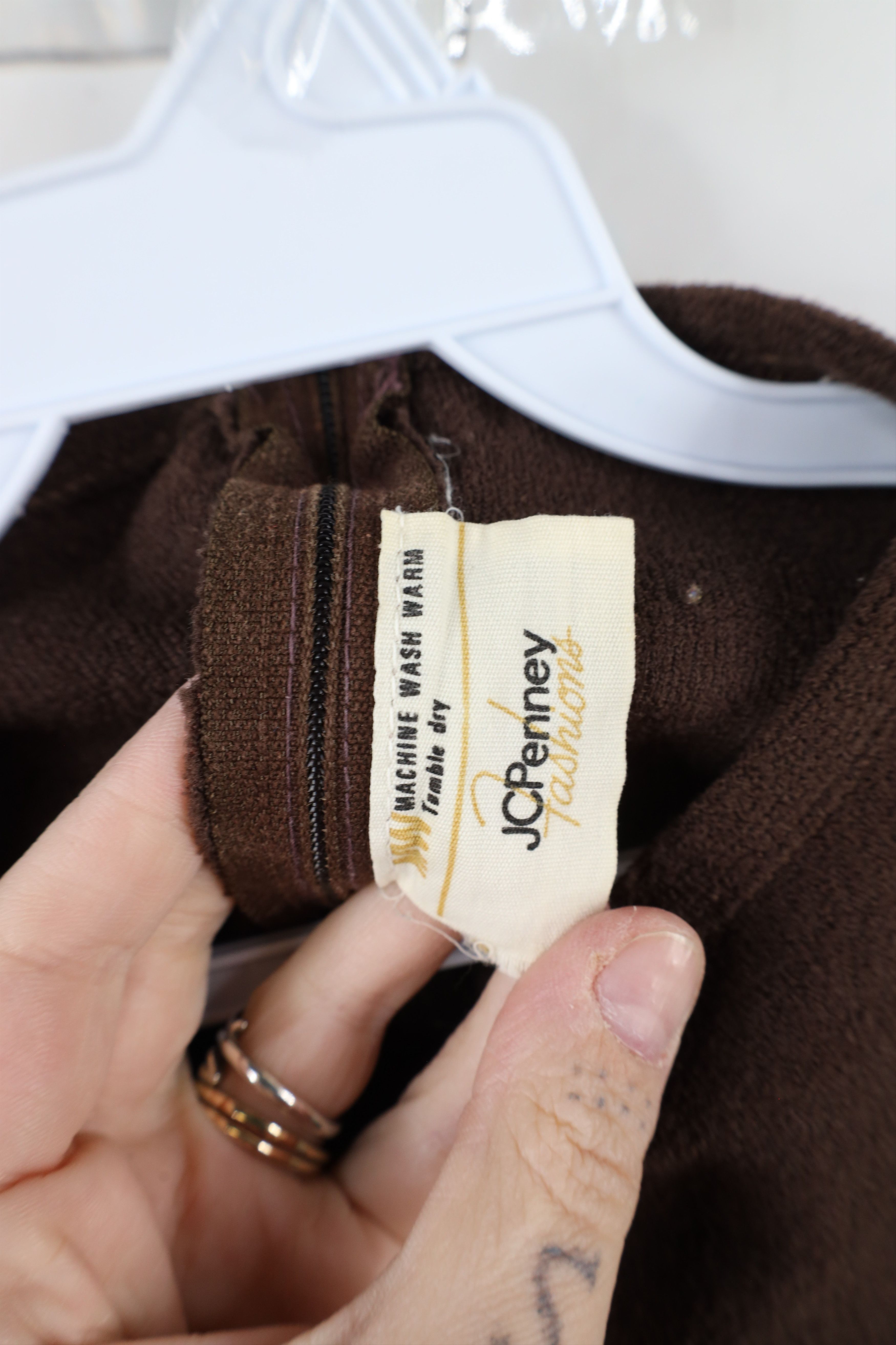 Vintage Vintage 60s 70s Streetwear Knit Back Zip T-Shirt Brown USA Size XS / US 0-2 / IT 36-38 - 6 Thumbnail