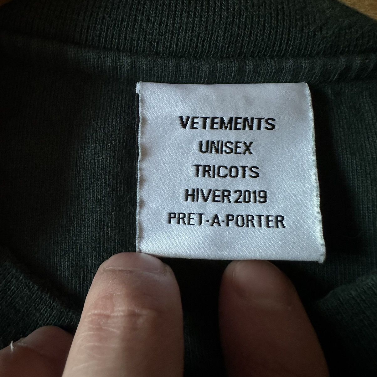 Vetements Vetements Naughty Angel Inside Out Reversible Sweater AW18 Size US XS / EU 42 / 0 - 5 Thumbnail