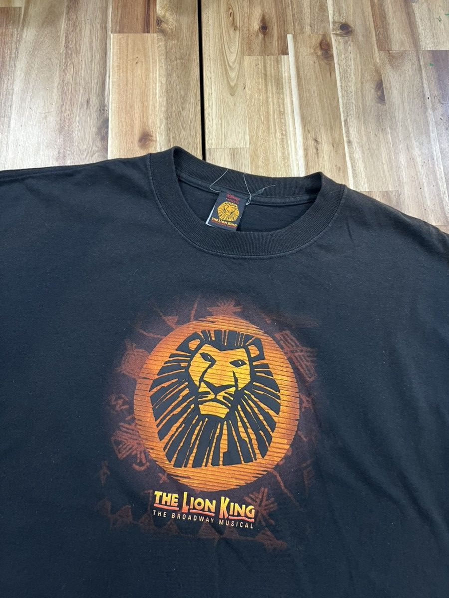 Vintage Vintage 90’s The Lion King Made in USA Shirts Size US XXL / EU 58 / 5 - 2 Thumbnail