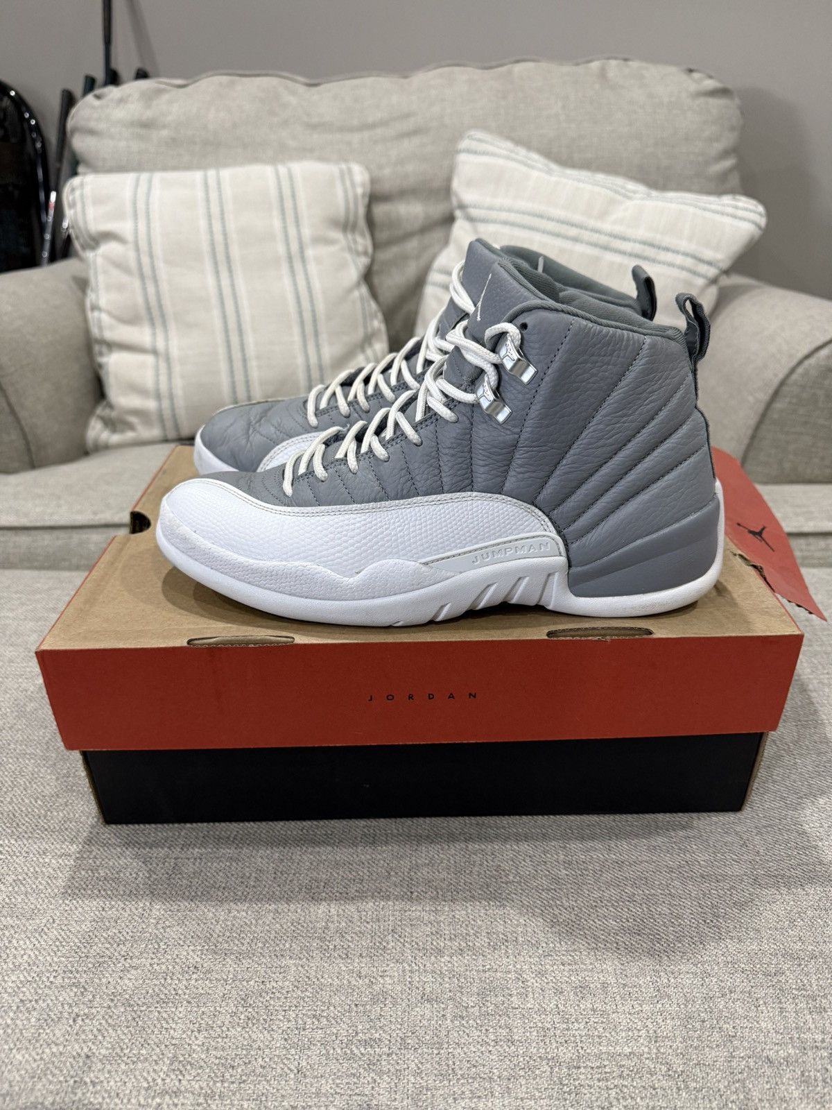 Jordan Brand Air Jordan 12 Retro Stealth Size US 9.5 / EU 42-43 - 3 Thumbnail
