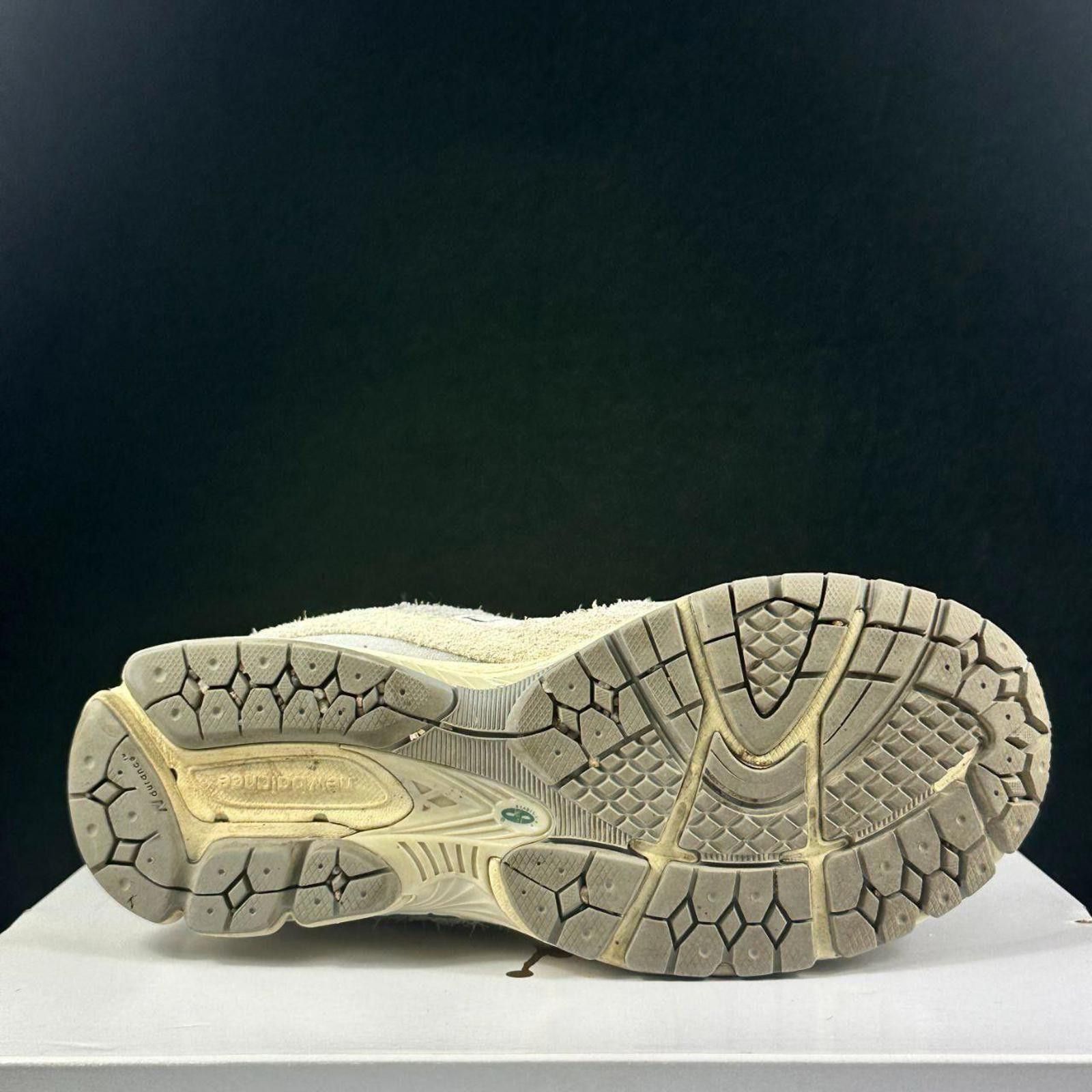 New Balance New Balance 2002R ‘Protection Pack’ — US 8.5 Size US 8.5 / IT 38.5 - 3 Thumbnail