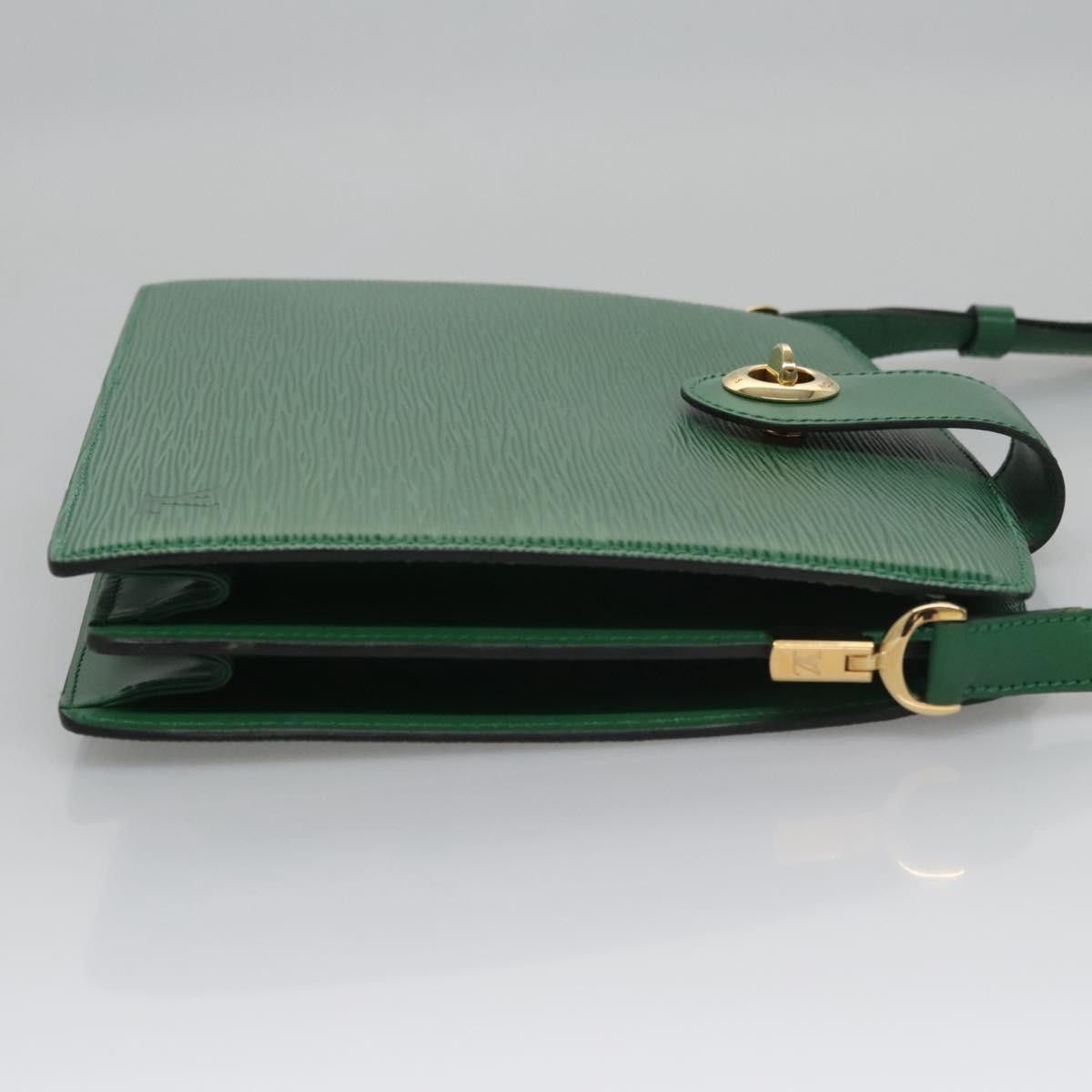 Louis Vuitton LOUIS VUITTON Epi Capuchin Shoulder Bag Green M52344 Size ONE SIZE - 3 Thumbnail