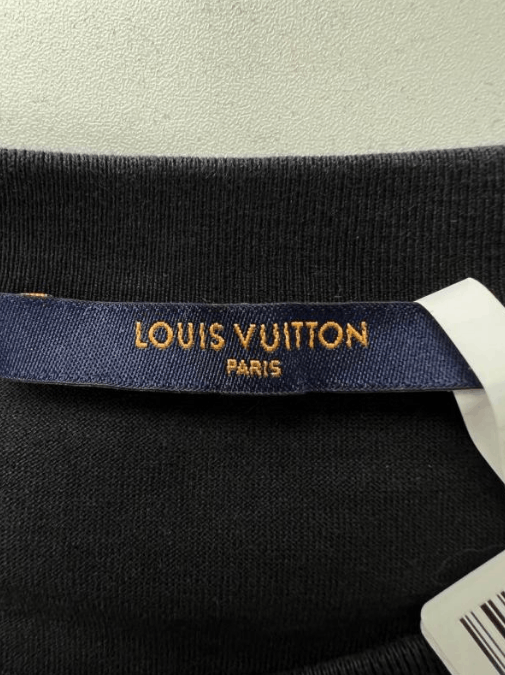 Louis Vuitton Louis Vuitton Short-sleeve T-shirt Size US XS / EU 42 / 0 - 3 Thumbnail