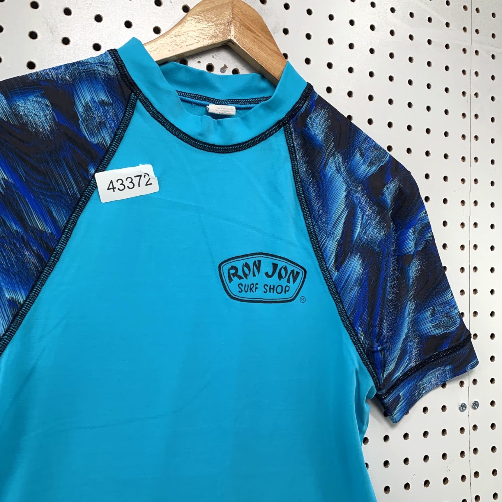 Ron Jon Surf Shop Ron Jon Surf Shop Rash Guard Shirt Blue Mens Medium Surfing Made USA Size US M / EU 48-50 / 2 - 3 Thumbnail