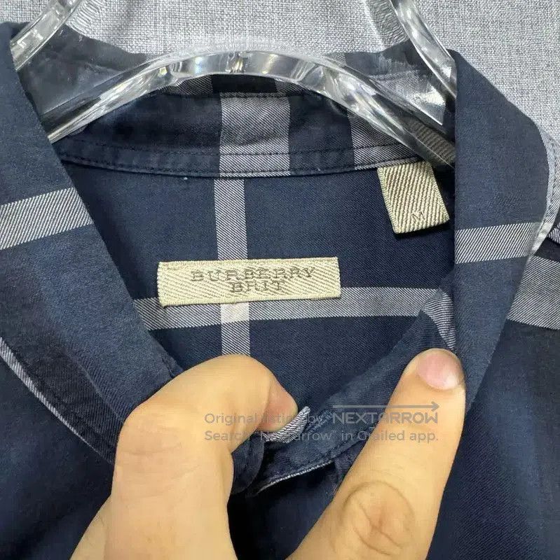 Burberry Burberry Men's Dark Blue Patterned Dress Shirt. Size US M / EU 48-50 / 2 - 4 Thumbnail