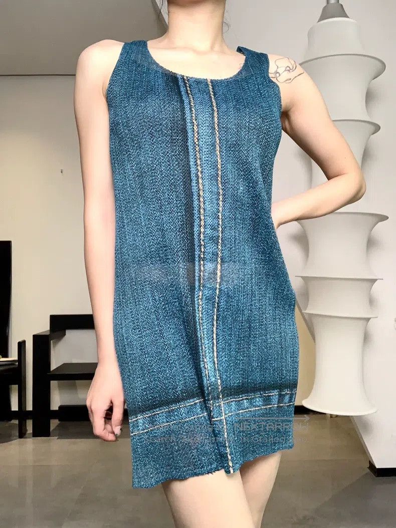 Issey Miyake Issey Miyake Denim Ruffled Sleeveless Vest Size L / US 10 / IT 46 - 2 Thumbnail