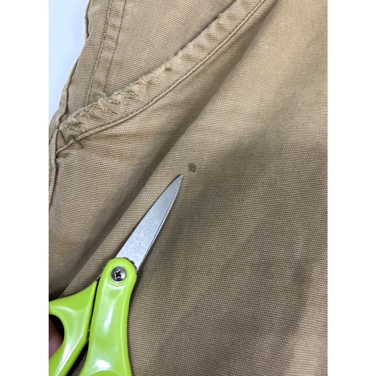 Vintage REI Mens Size 40 Khaki Cargo Shorts Utility Pocket Distressed 40x11 Size US 40 / EU 56 - 6 Thumbnail