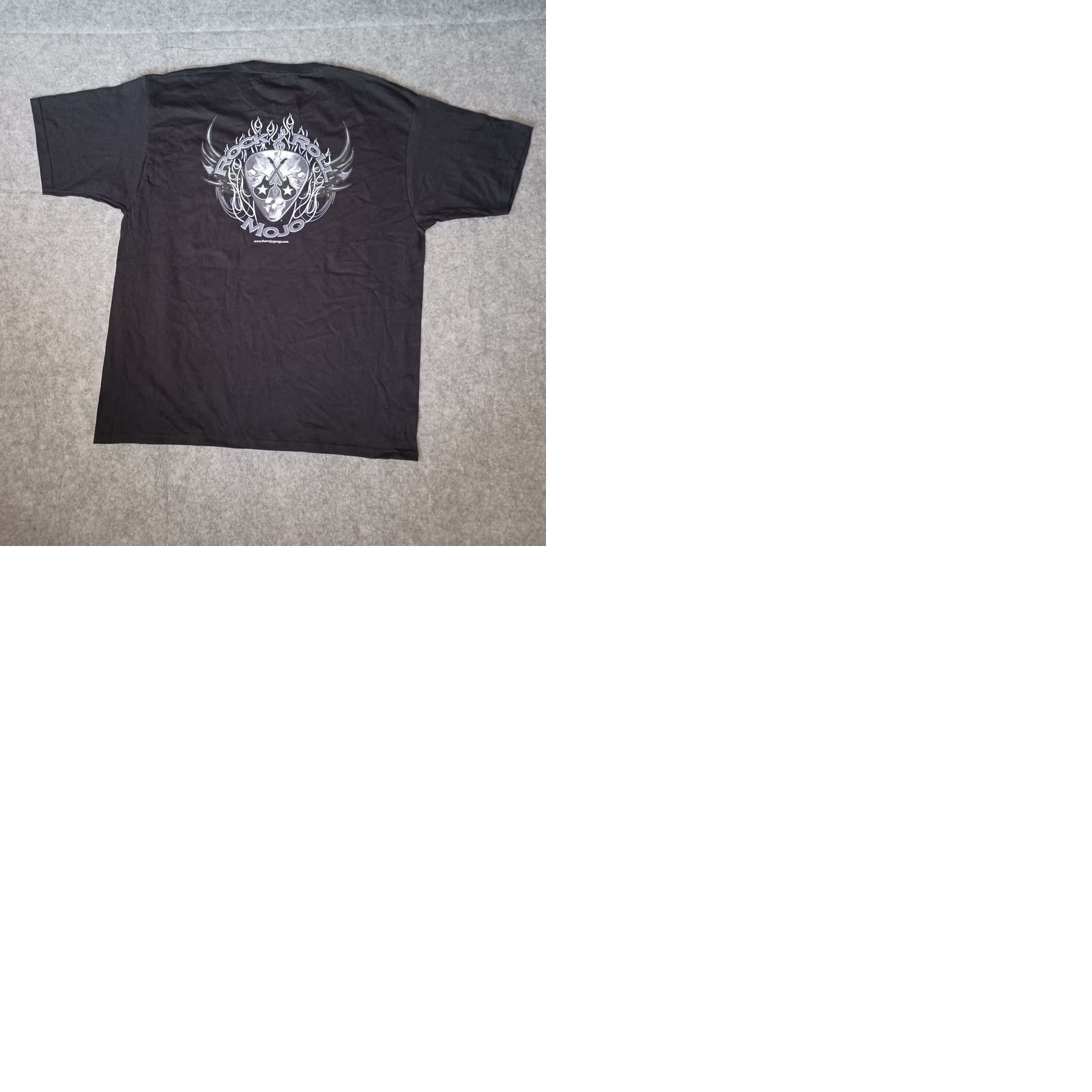 Fruit Of The Loom Rock & Roll Mojo T Shirt Mens XL Black Skull Guitars Bikers Garage Deadstock Fruit of the Loom Shirt Adults XL Black Skull Rockabilly Logo Tee Size US XL / EU 56 / 4 - 9 Thumbnail